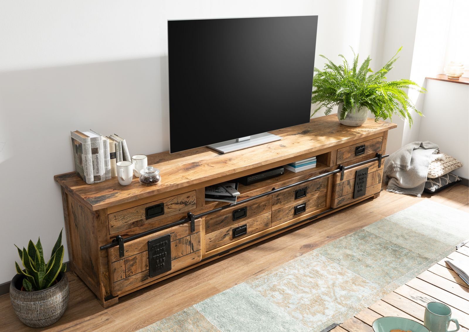 Massivmoebel24 TV-Board (Massivholz), TV-Board Mango 240x50x60 natur lackie günstig online kaufen