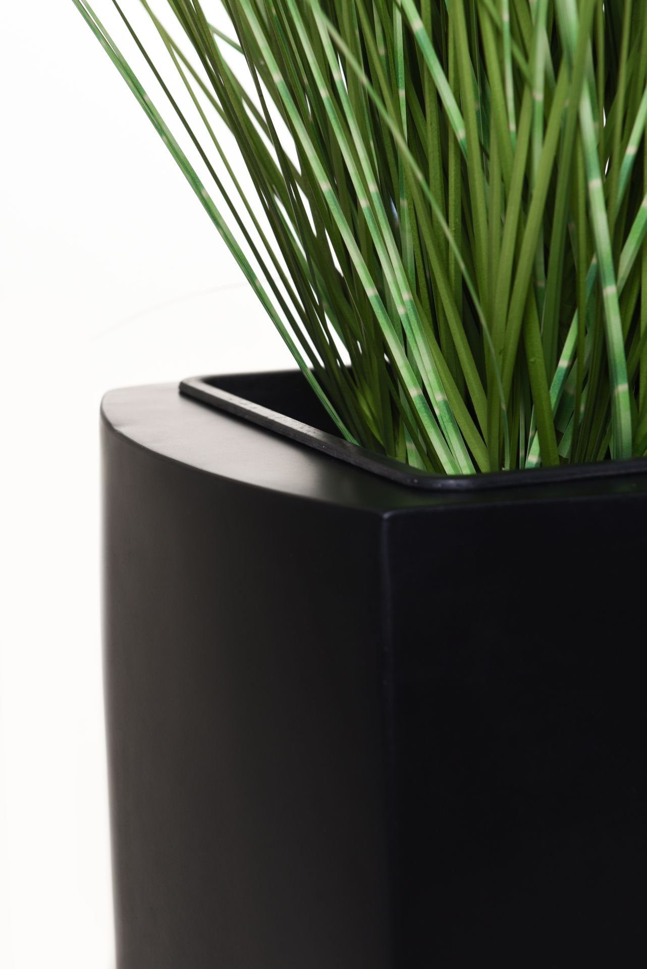 Thumbnail - VIVANNO Pflanzkübel Pflanzkübel Raumteiler Fiberglas INCURVO schwarz matt - 57x34x75