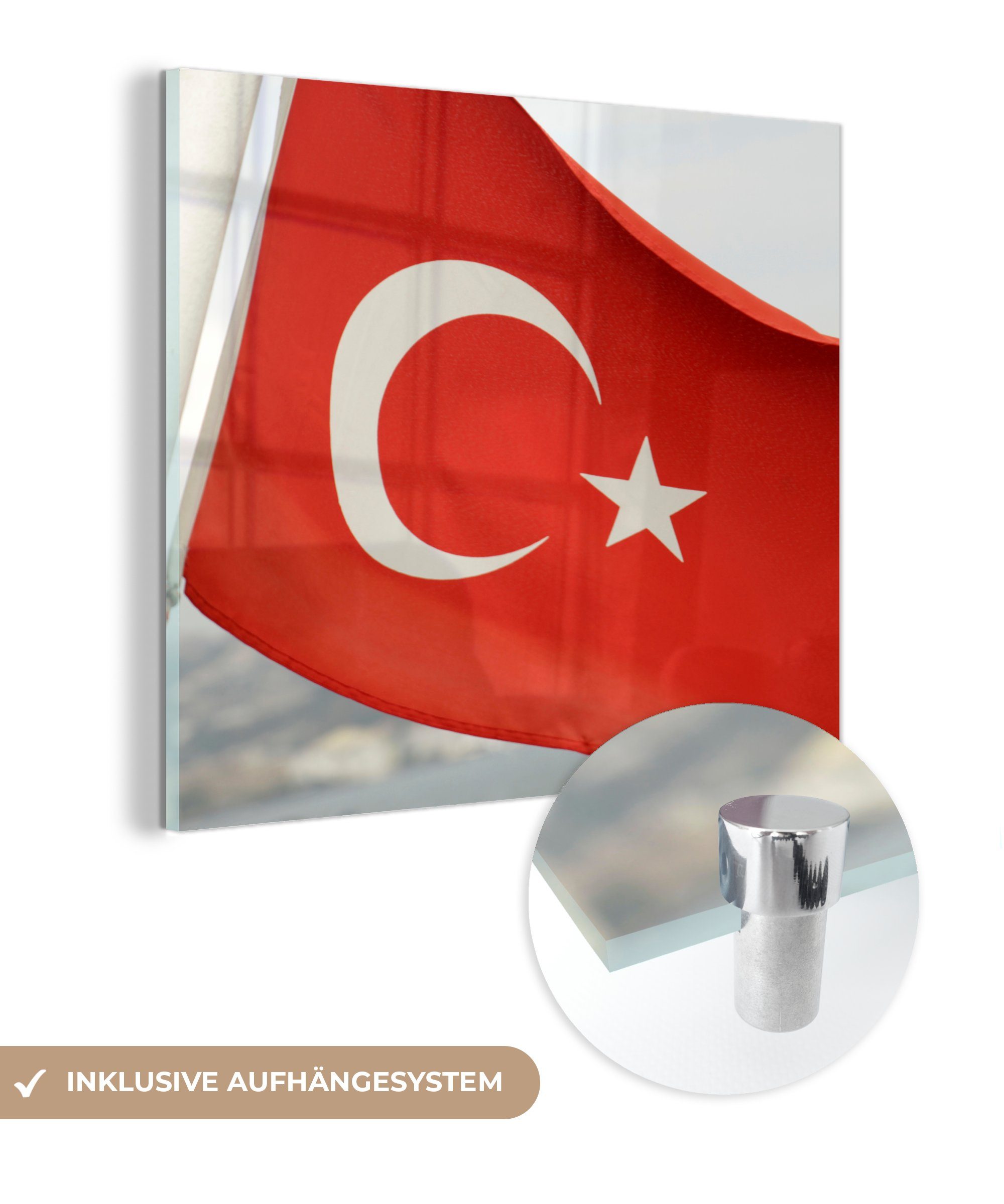 MuchoWow Acrylglasbild Die Flagge der Türkei weht im Wind, (1 St), Glasbilder - Bilder auf Glas Wandbild - Foto auf Glas - Wanddekoration