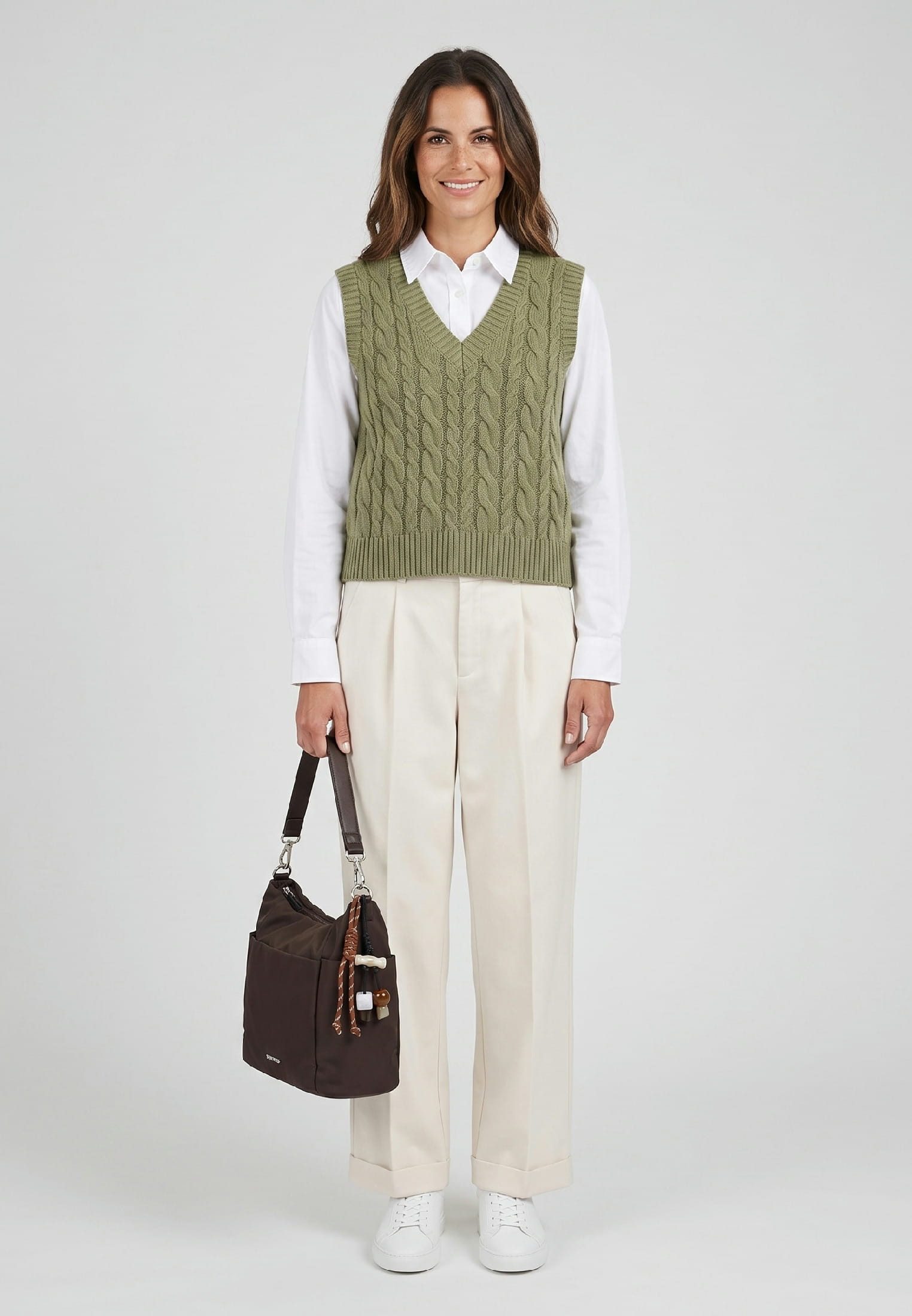 SURI FREY Beuteltasche SFY Sandey, Logo Patch