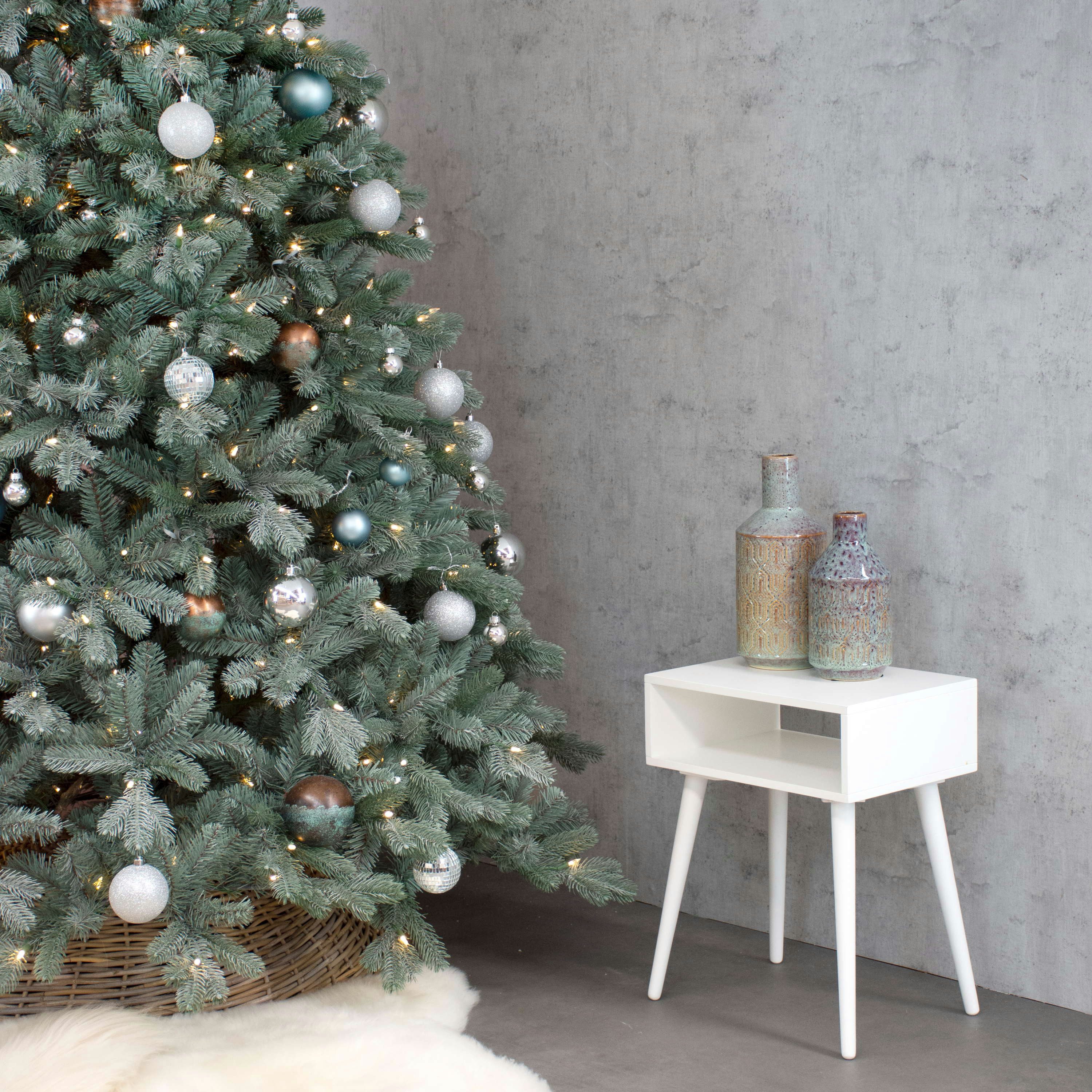 artplants Künstlicher Weihnachtsbaum Paris, blau, gefrostet, 230cm, Ø 160cm - X-Mas Baum