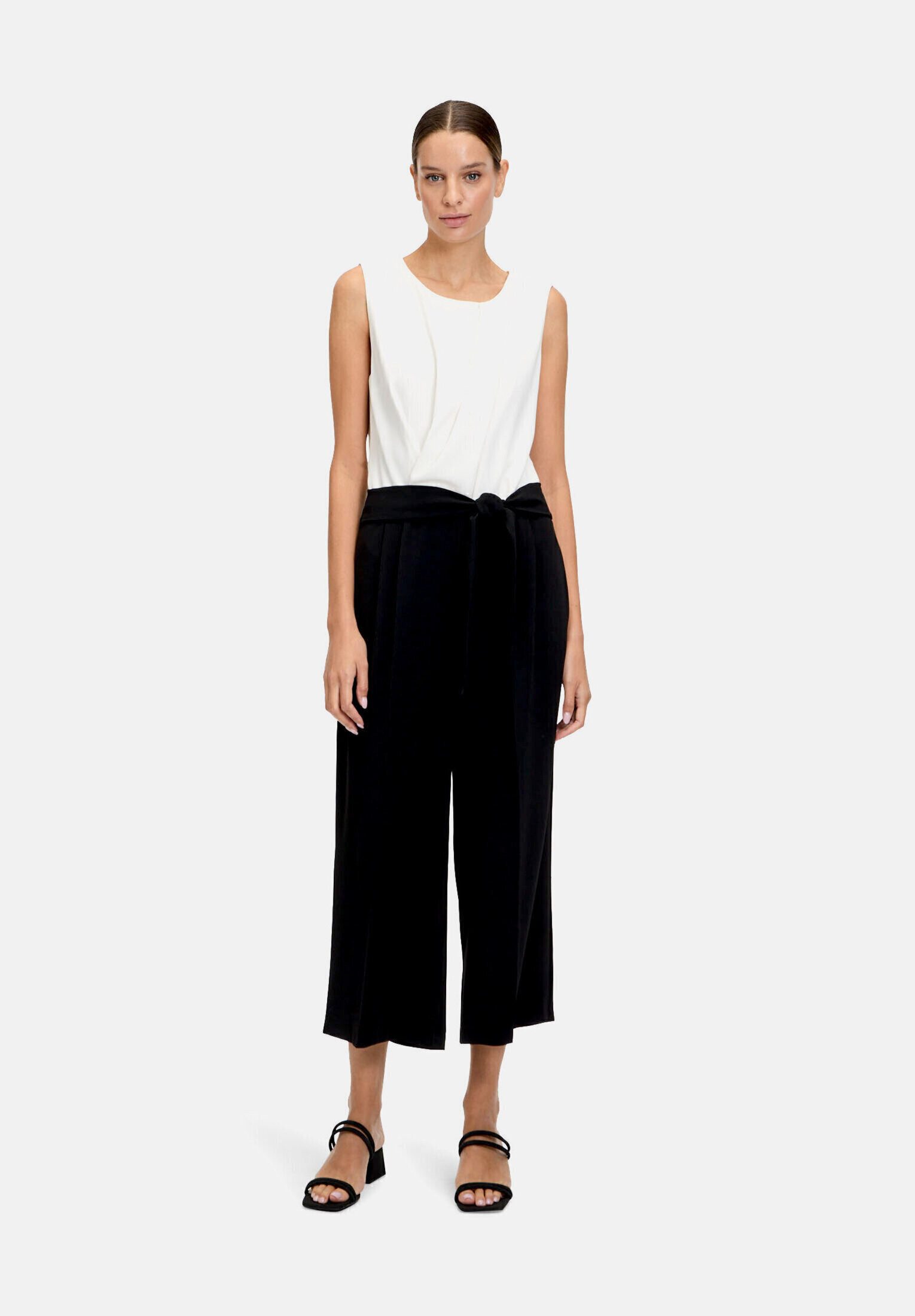 Betty&Co Overall Damen ohne Arm (1-tlg) Falten