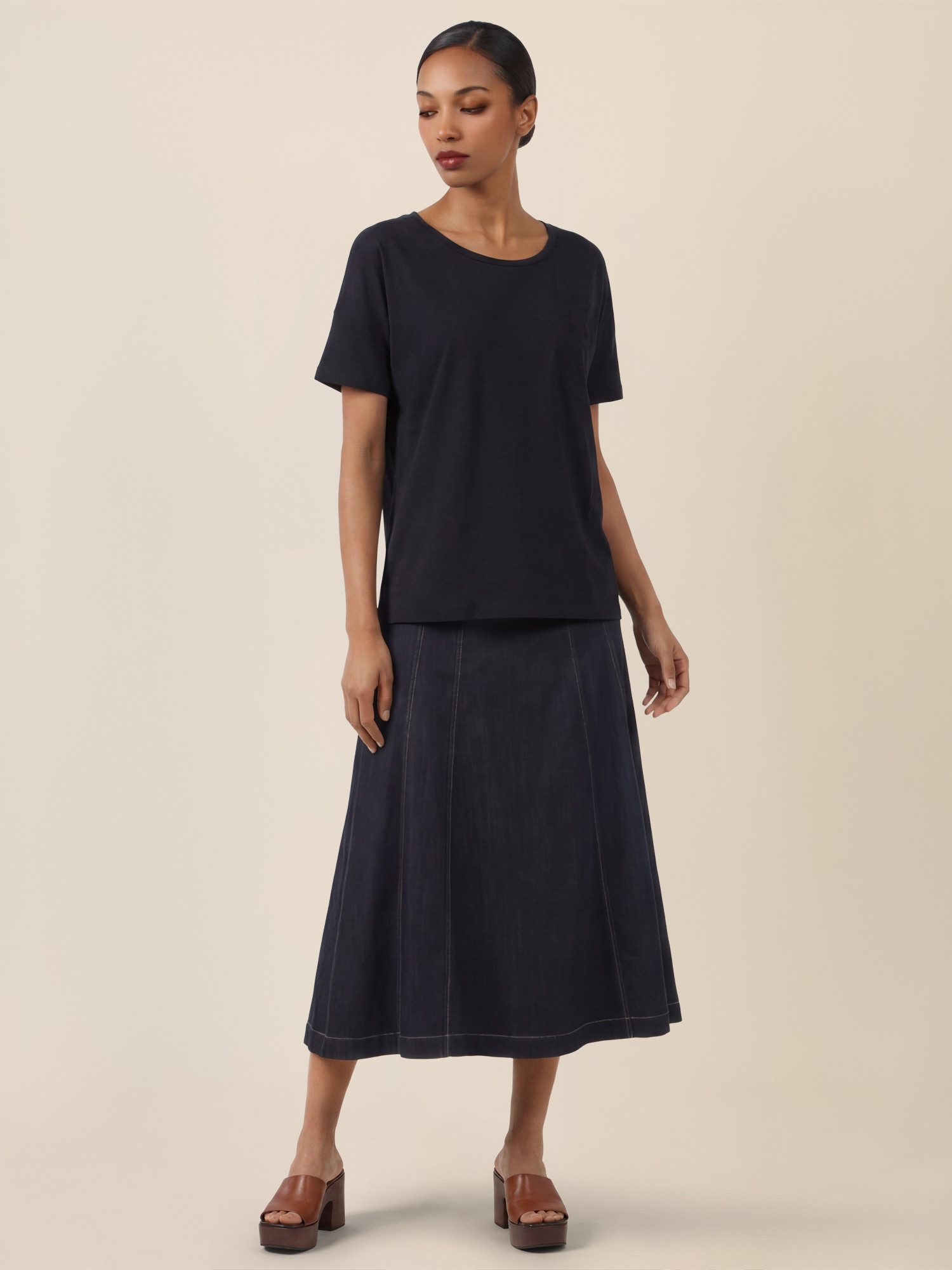Apart Shirtbluse mit floraler Ton-in-Ton-Stickerei
