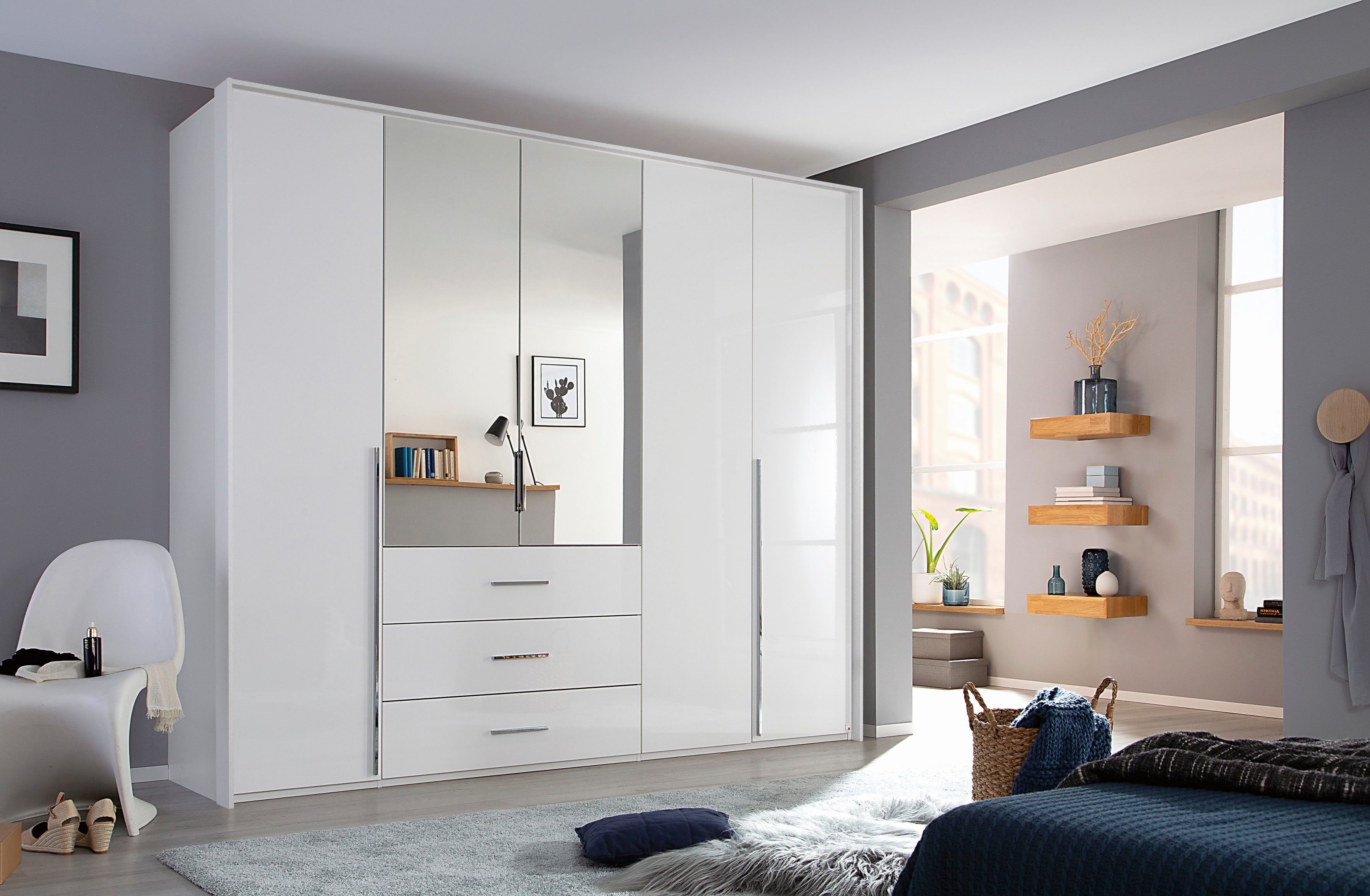 rauch Drehtürenschrank Kleiderschrank Schrank Garderobe Wäscheschrank MONTCLAR (in den Breiten 204/254/304 cm, inkl. SOFT-CLOSE-FUNKTION) Passepartout optional mit Beleuchtung, inkl. Zubehör MADE IN GERMANY