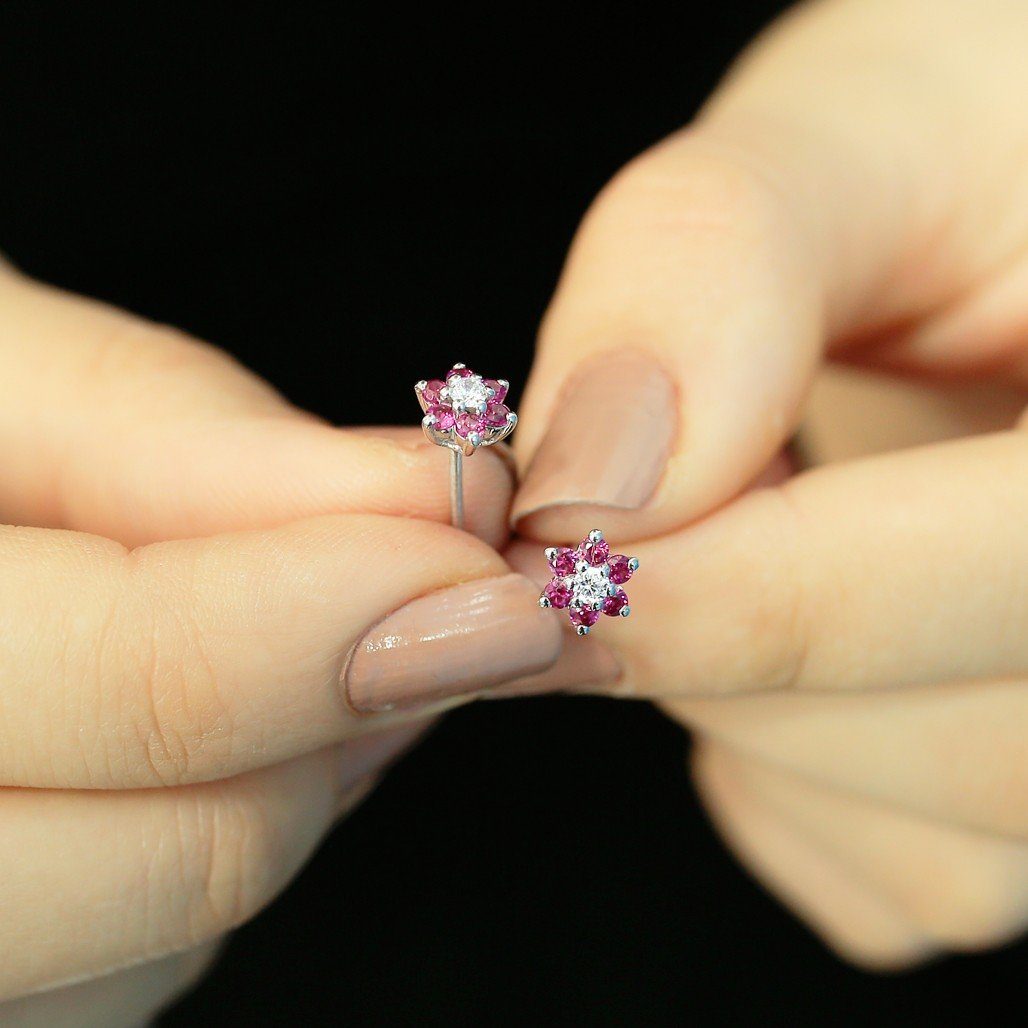 EinStein Diamant Paar Ohrstecker Diamant Rubin Gänseblümchen Ohrringe 14 Karat Weißgold, Rubin Diamant Ohrstecker