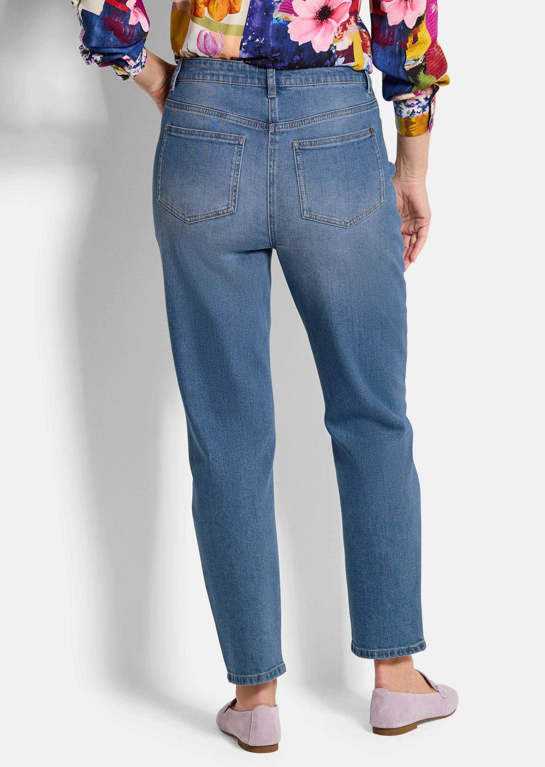 GOLDNER 5-Pocket-Jeans Kurzgröße: Baumwoll-Stretch Mom Jeans SARA Lange bequeme Jeans mit modischer Waschung und Formbund