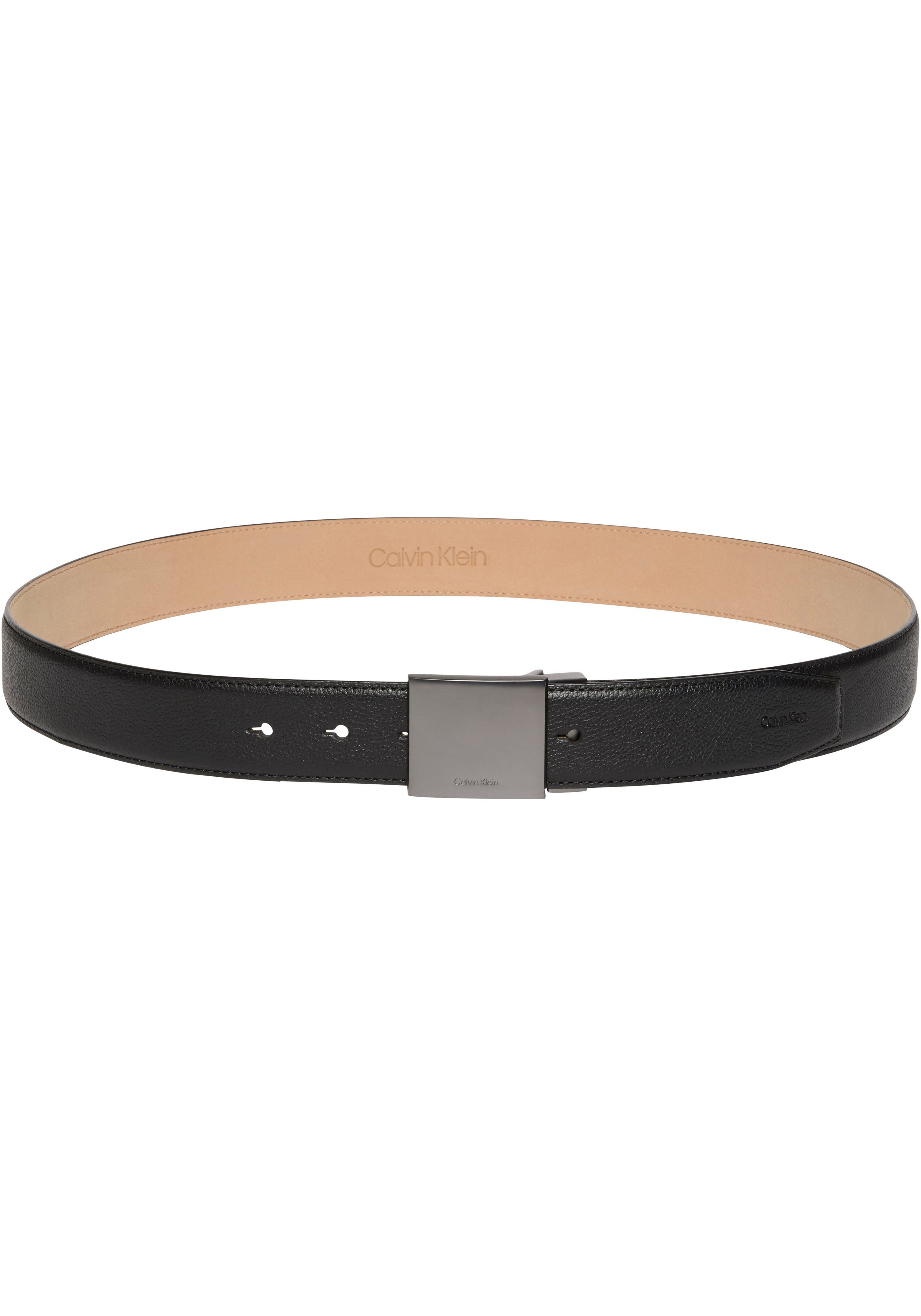 Calvin Klein Ledergürtel DRESS PLAQUE PEBBLE 35MM ADJ Größenverstellbar mit Metallschließe
