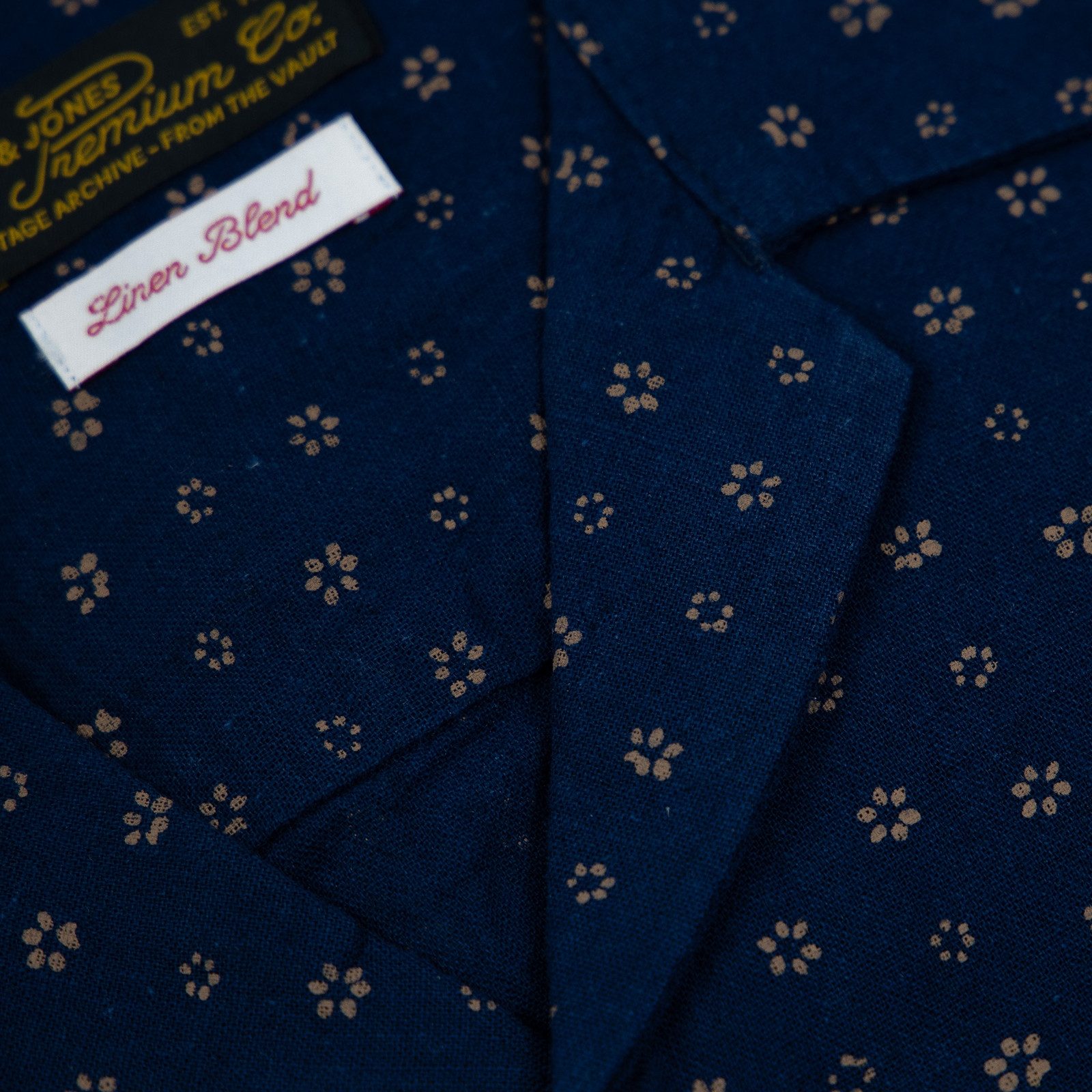 Jack & Jones Kurzarmhemd Blusummer Linen Blend All-over-Print Shirt mit dezentem Allover-Muster – Bild 2 von 3