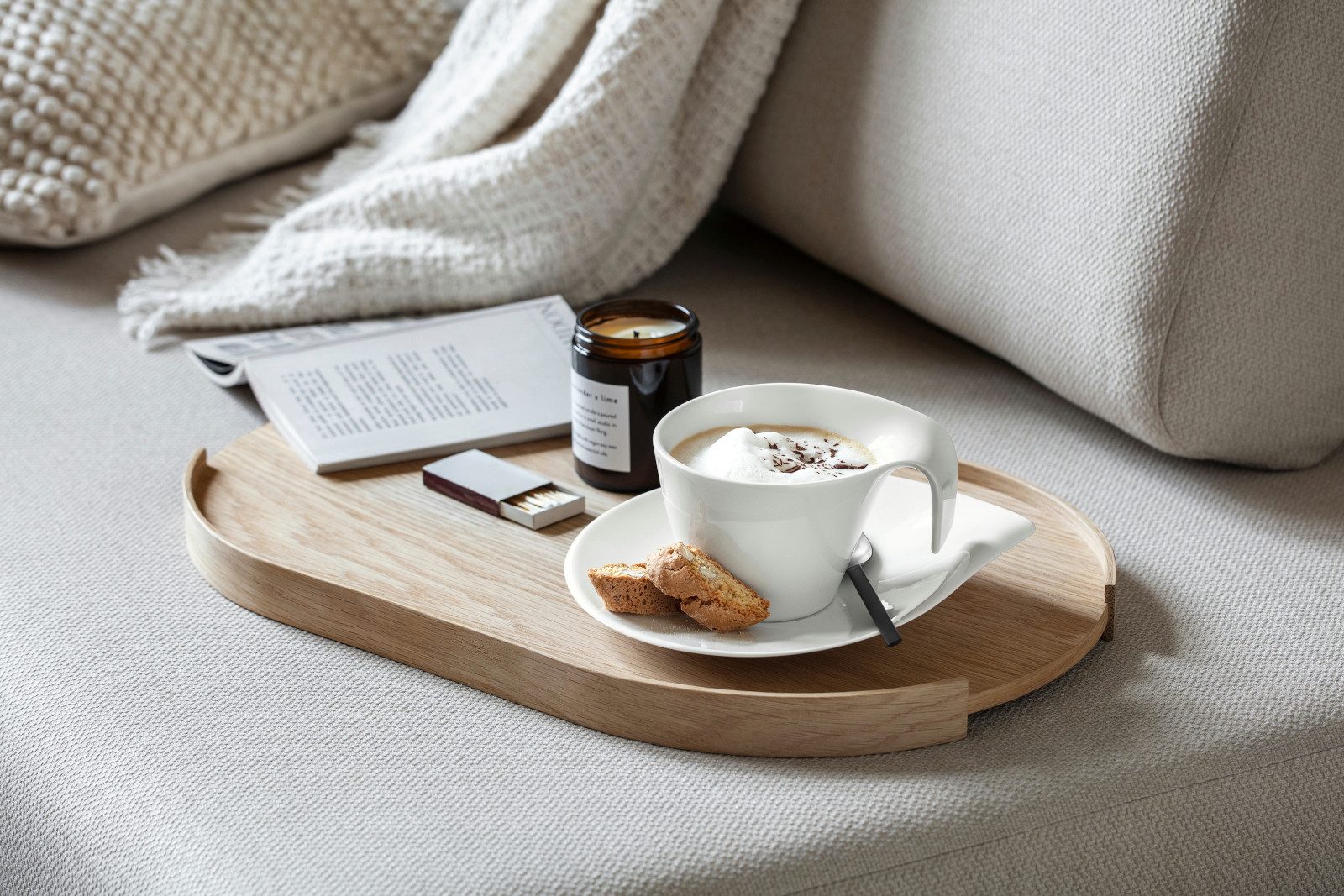 Villeroy & Boch Tasse Flow Frühstückstasse mit Untertasse 2tlg., Premium Porcelain