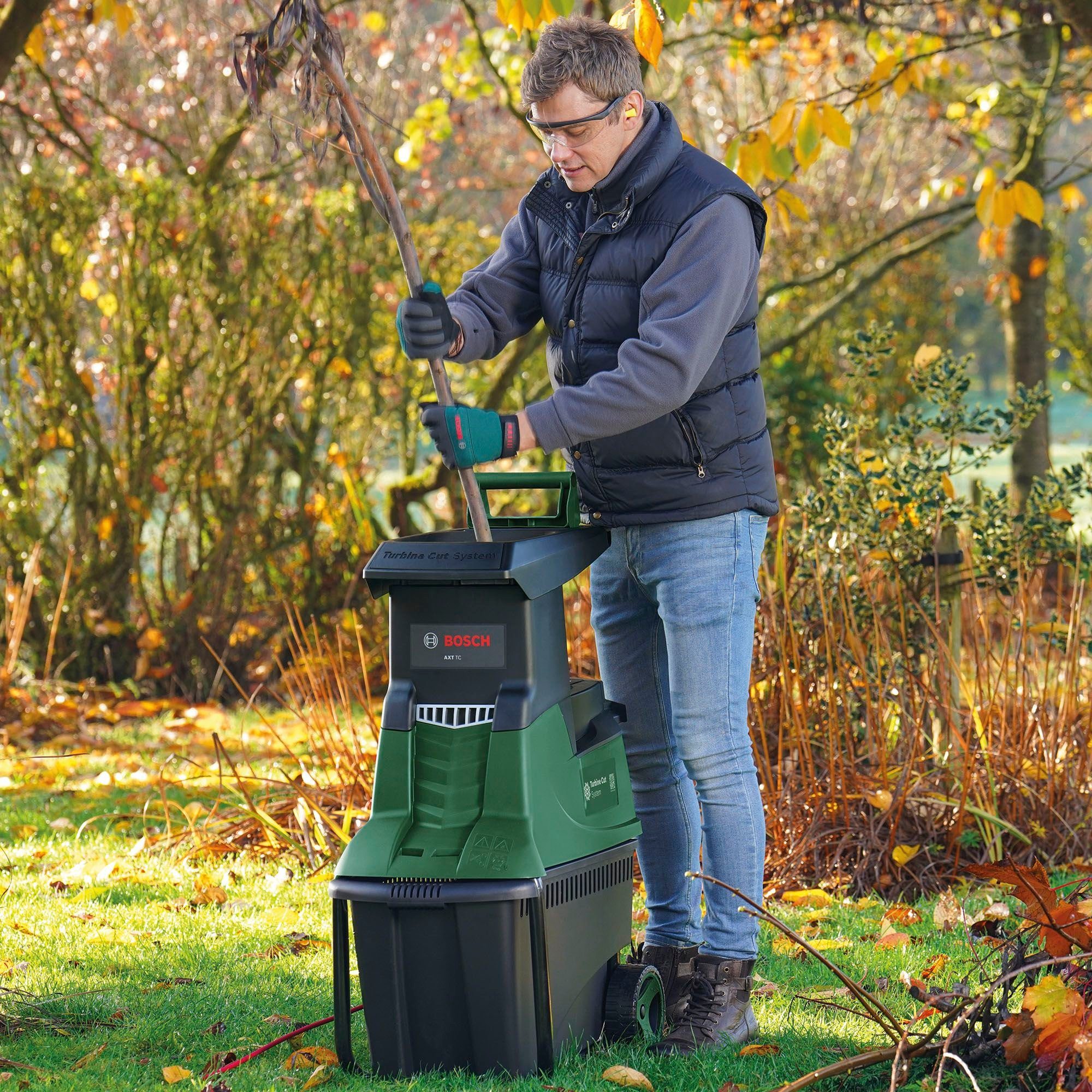 Bosch Gartenhäcksler AXT 25 TC mit Turbinen-Schnitt-System günstig online kaufen