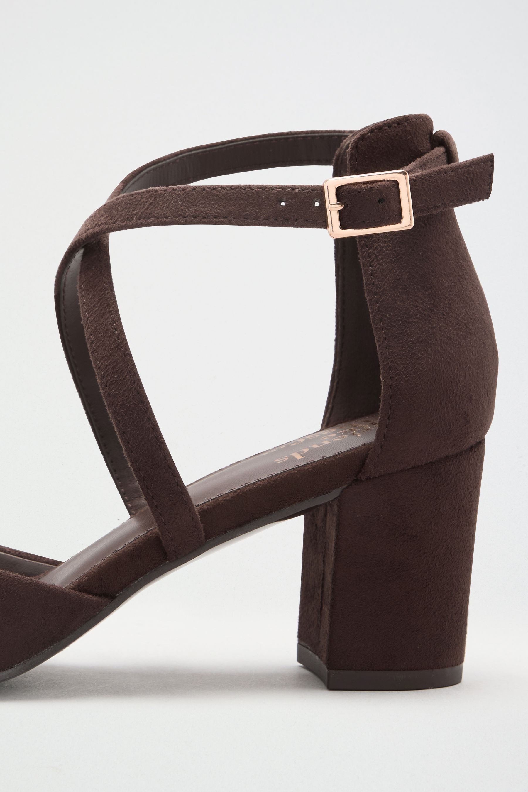 Friends Like These Friends Like These Pumps aus Kunstleder Pumps – Bild 3 von 5