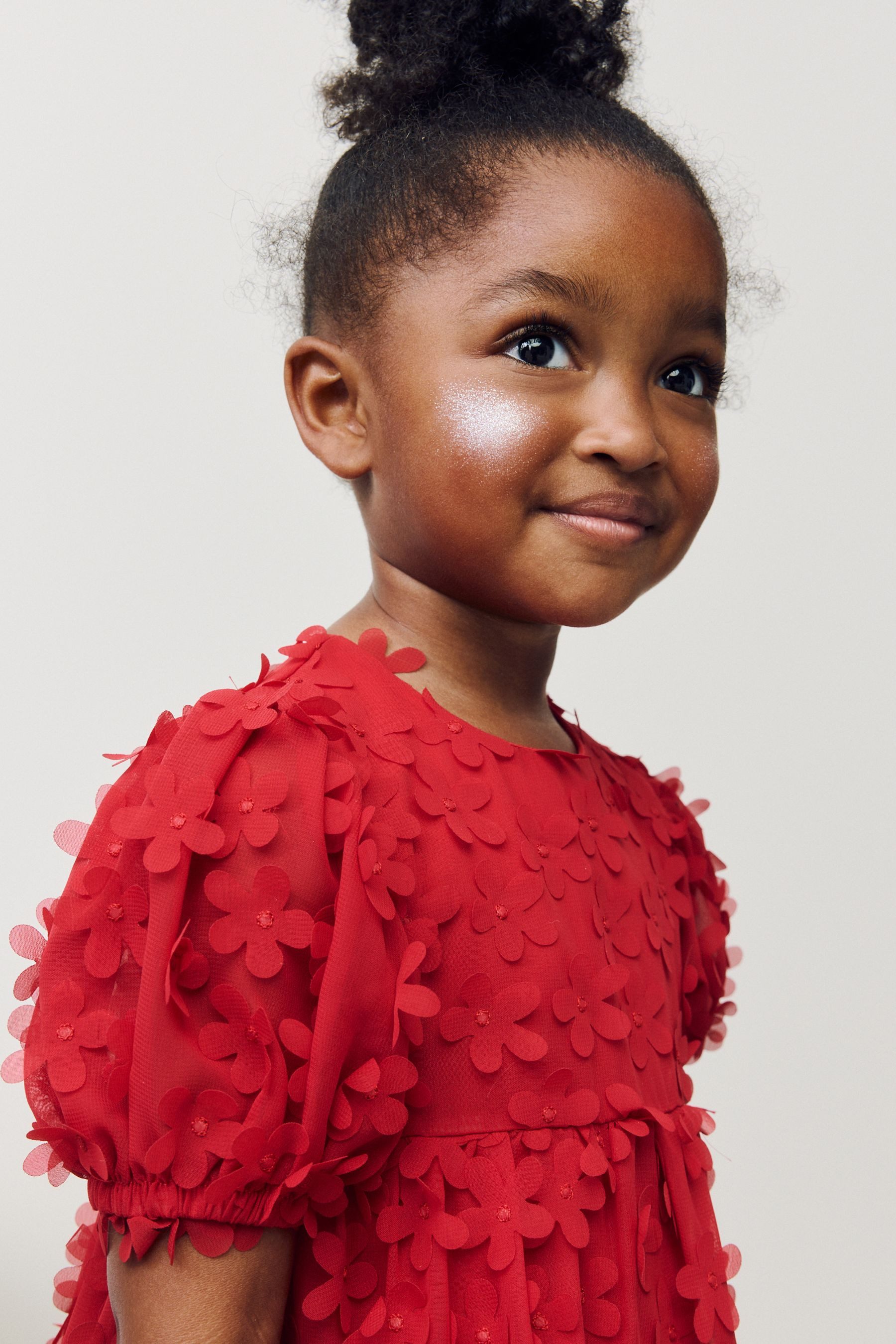 Next Tüllkleid Kurzärmeliges Kleid mit 3D-Blumendetails günstig online kaufen