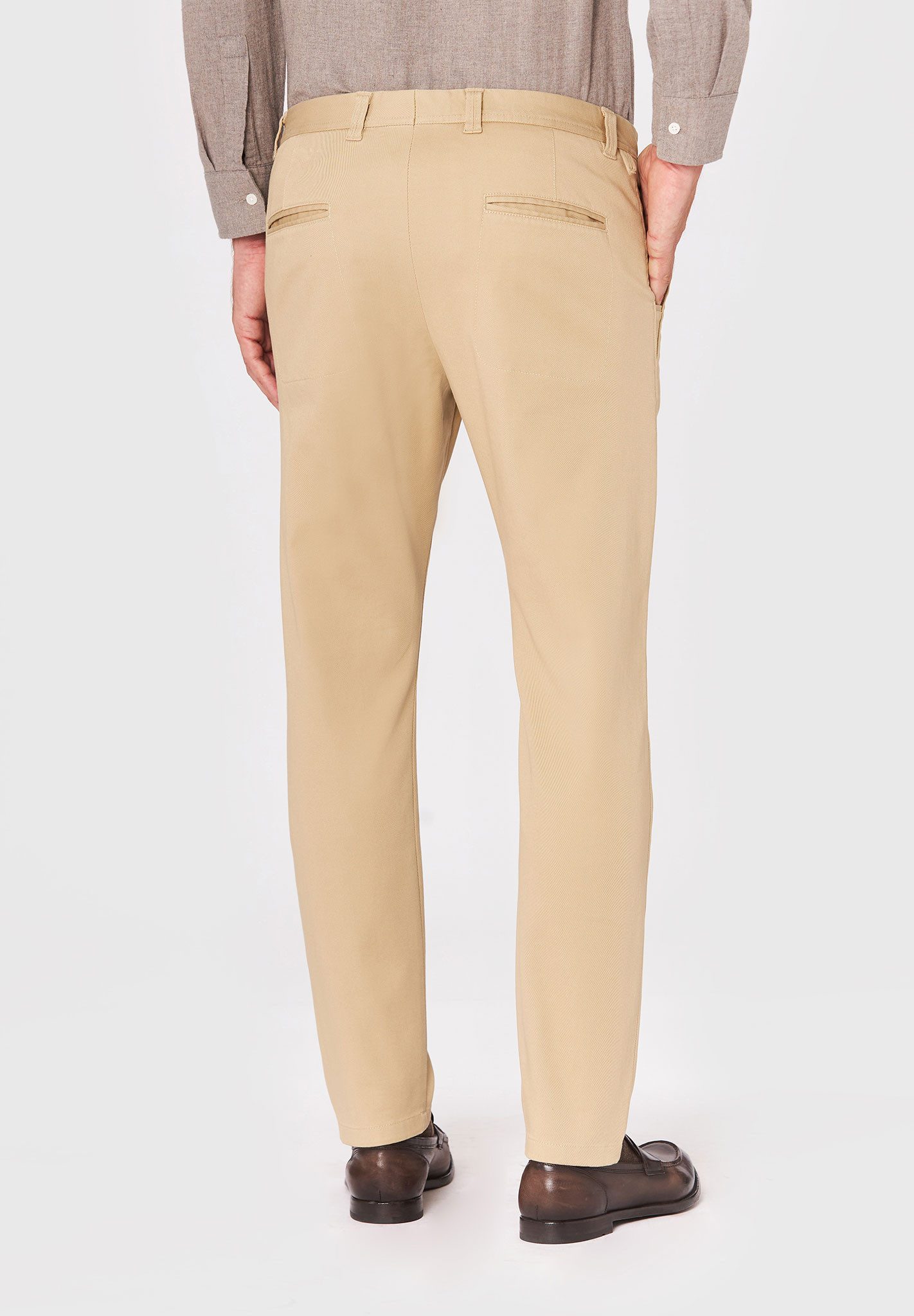Hiltl Chinos J Don Chino Hose Herren Tapered Fit True Twill, sand, 50 Premium Baumwollhose mit Stretch, Casual Hose mit Smartphone Tasche