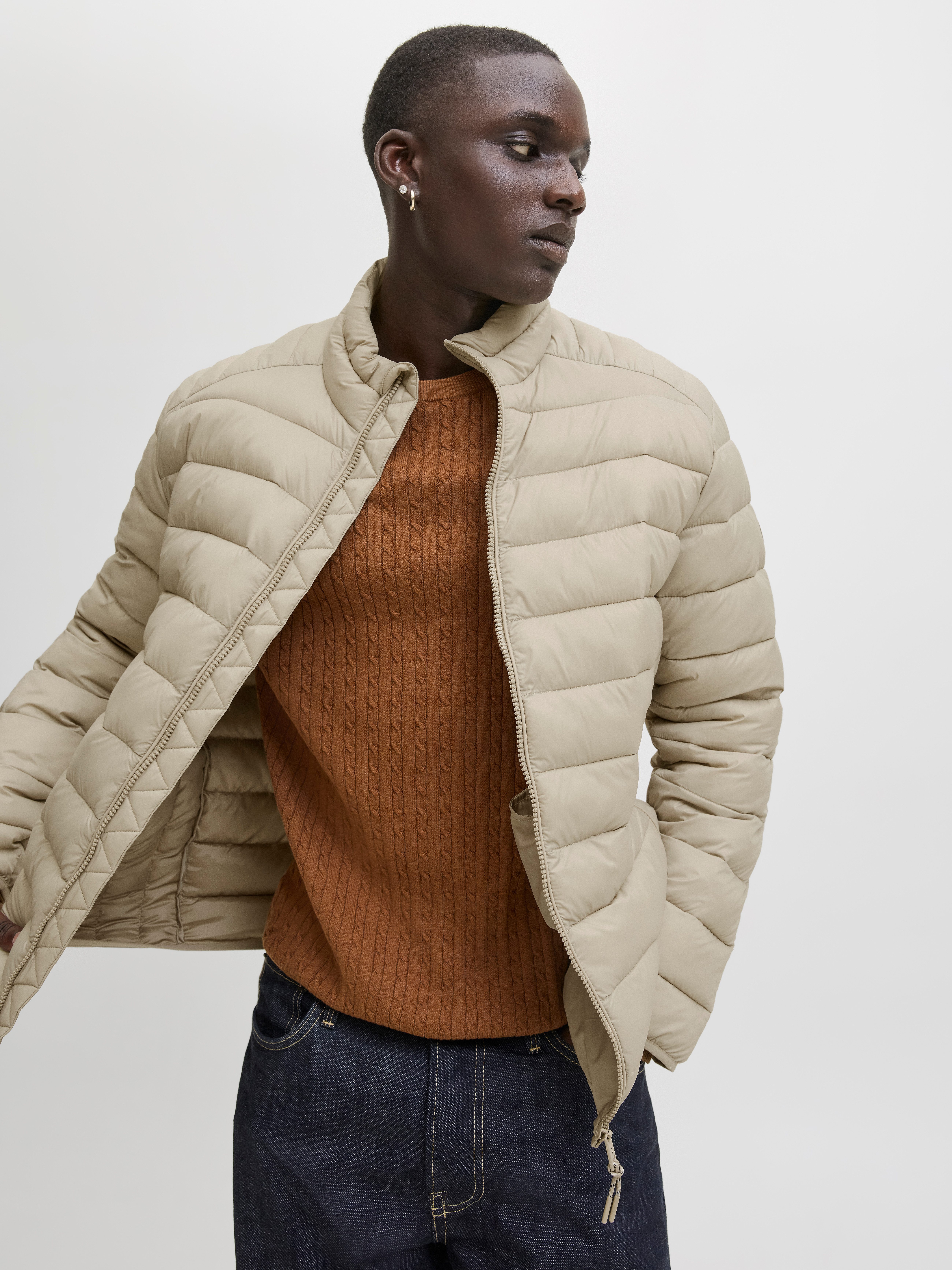 Jack & Jones Steppjacke JJEBRADLEY LIGHT PUFFER COLLAR NOOS günstig online kaufen