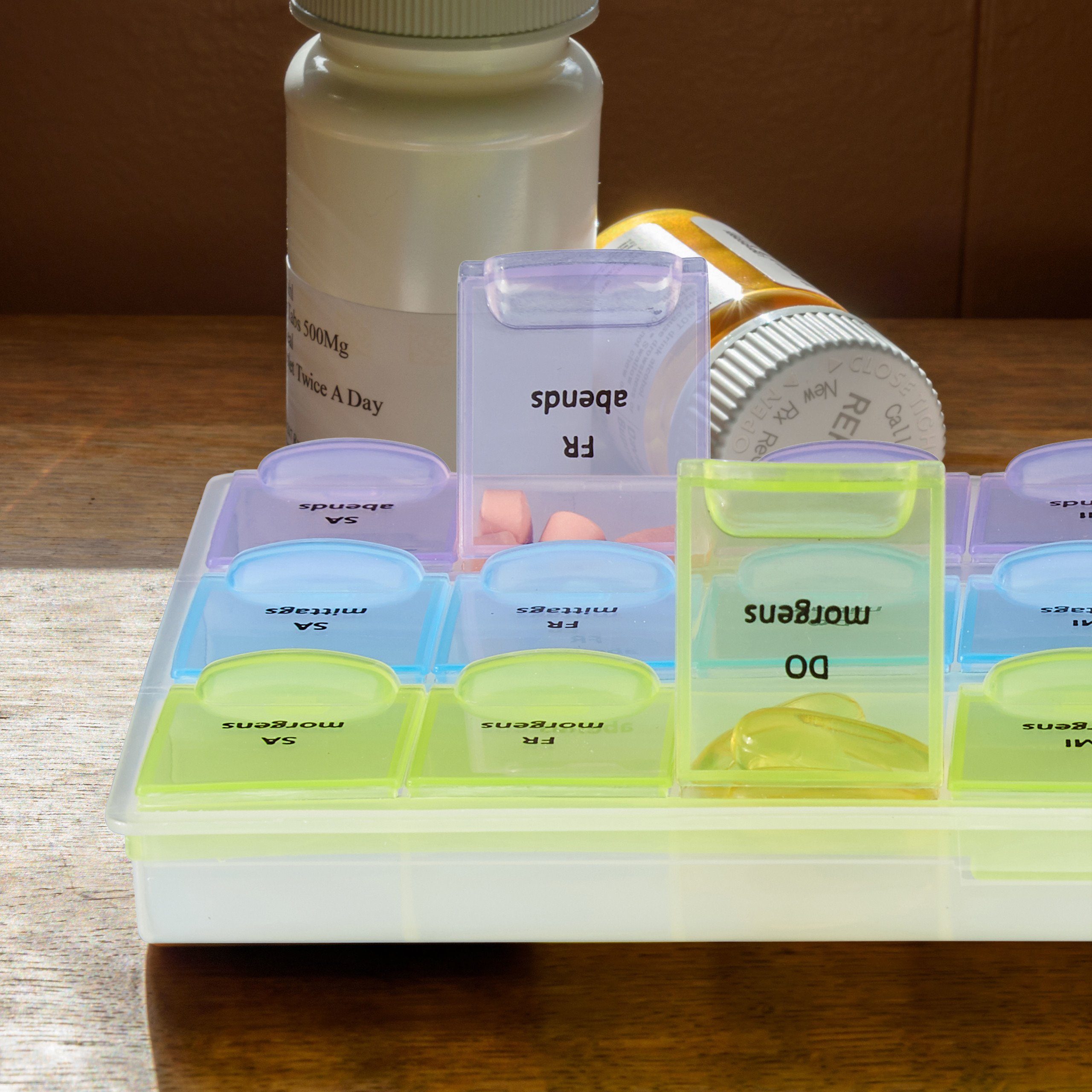relaxdays Pillendose Tablettenbox 7 Tage 3 Fächer