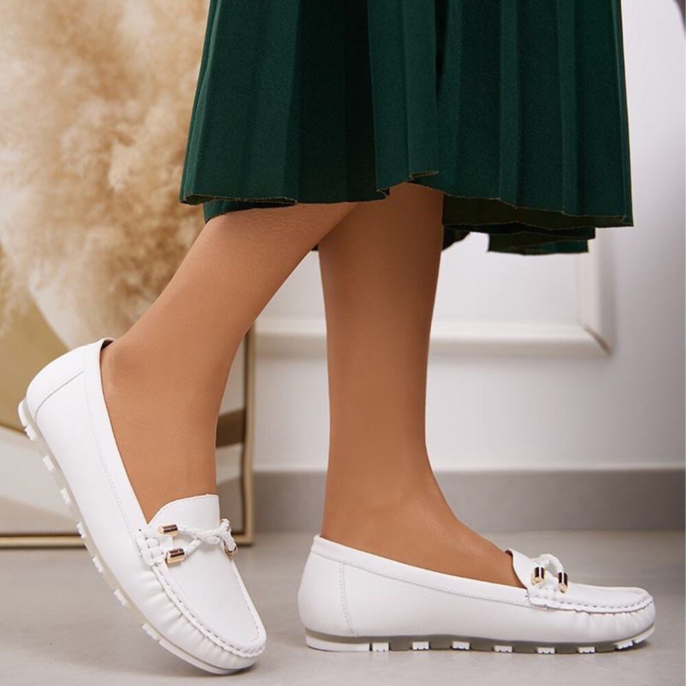 Ital-Design Elegante Mokassins mit geflochtener Schnürung für Damen Slipper (89930162) Flach Mokassins in Weiß