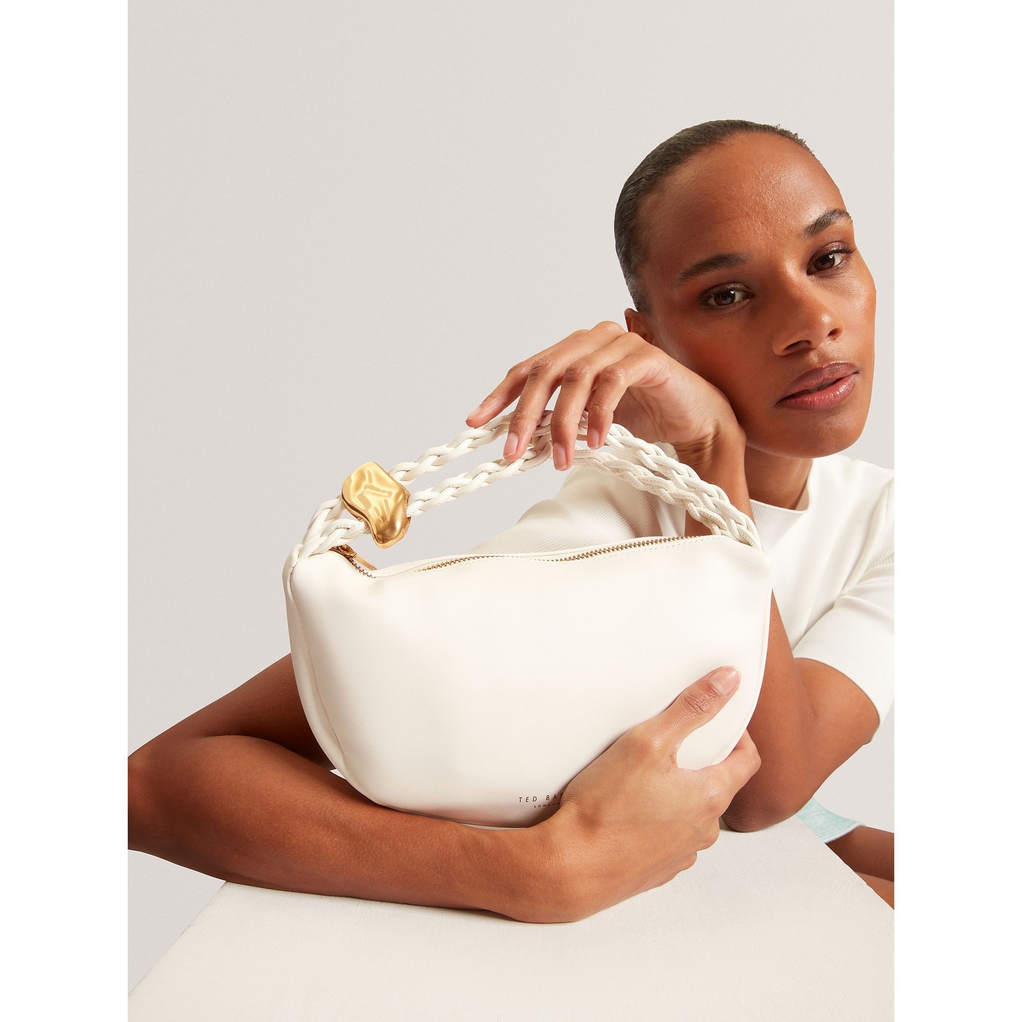 Ted Baker Henkeltasche Islah, Leder