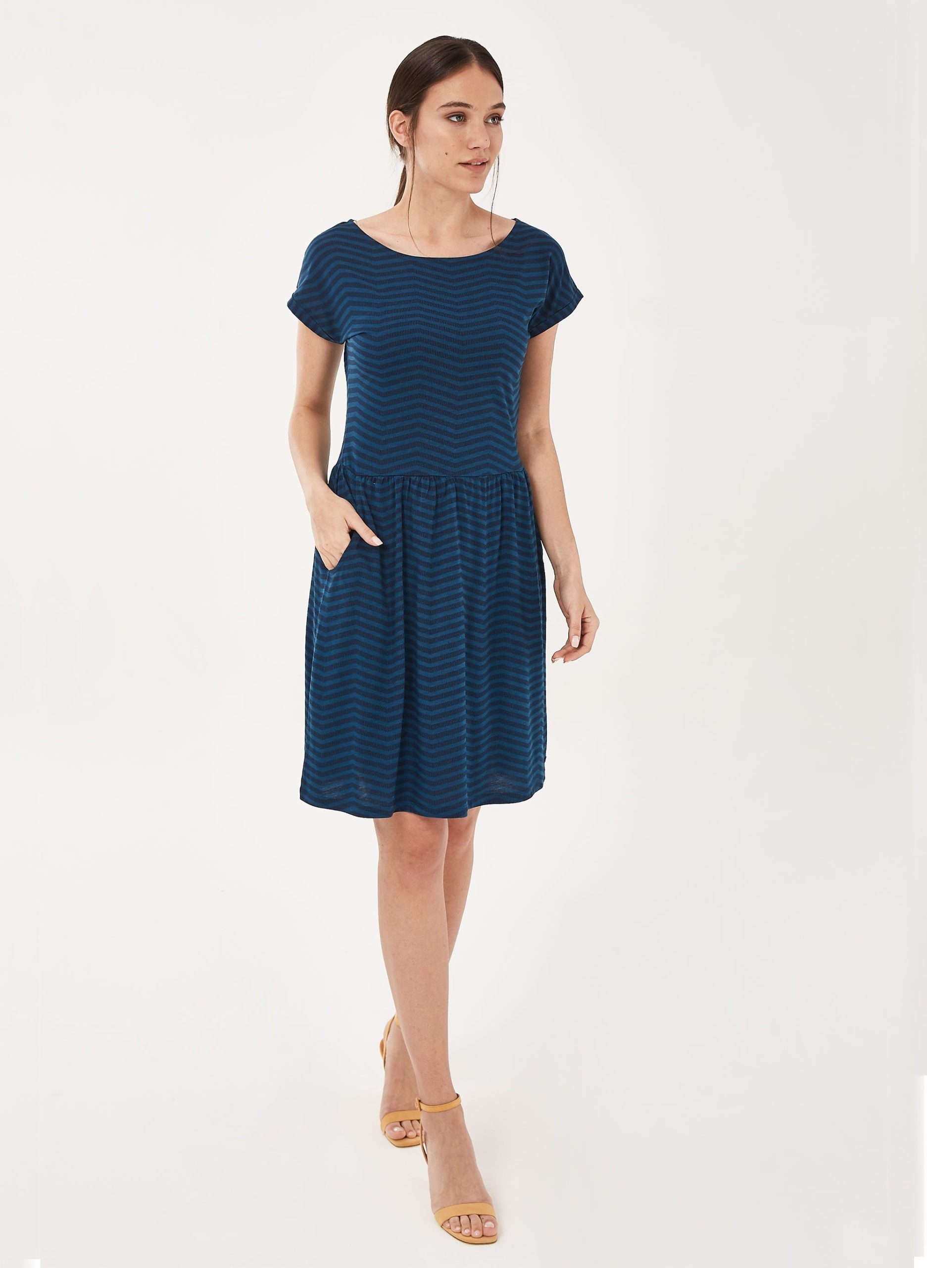 ORGANICATION Kleid & Hose Jerseykleid aus Tencel™ mit Bio-Baumwolle mehr