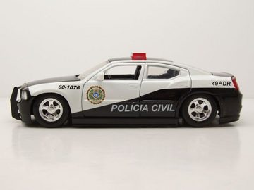 JADA Modellauto Dodge Charger Police 2006 weiß schwarz Fast & Furious Modellauto 1:24, Maßstab 1:24