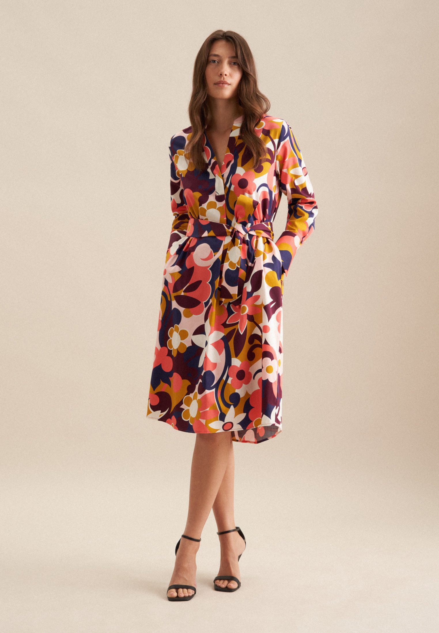Sommerkleid Schwarze Rose
