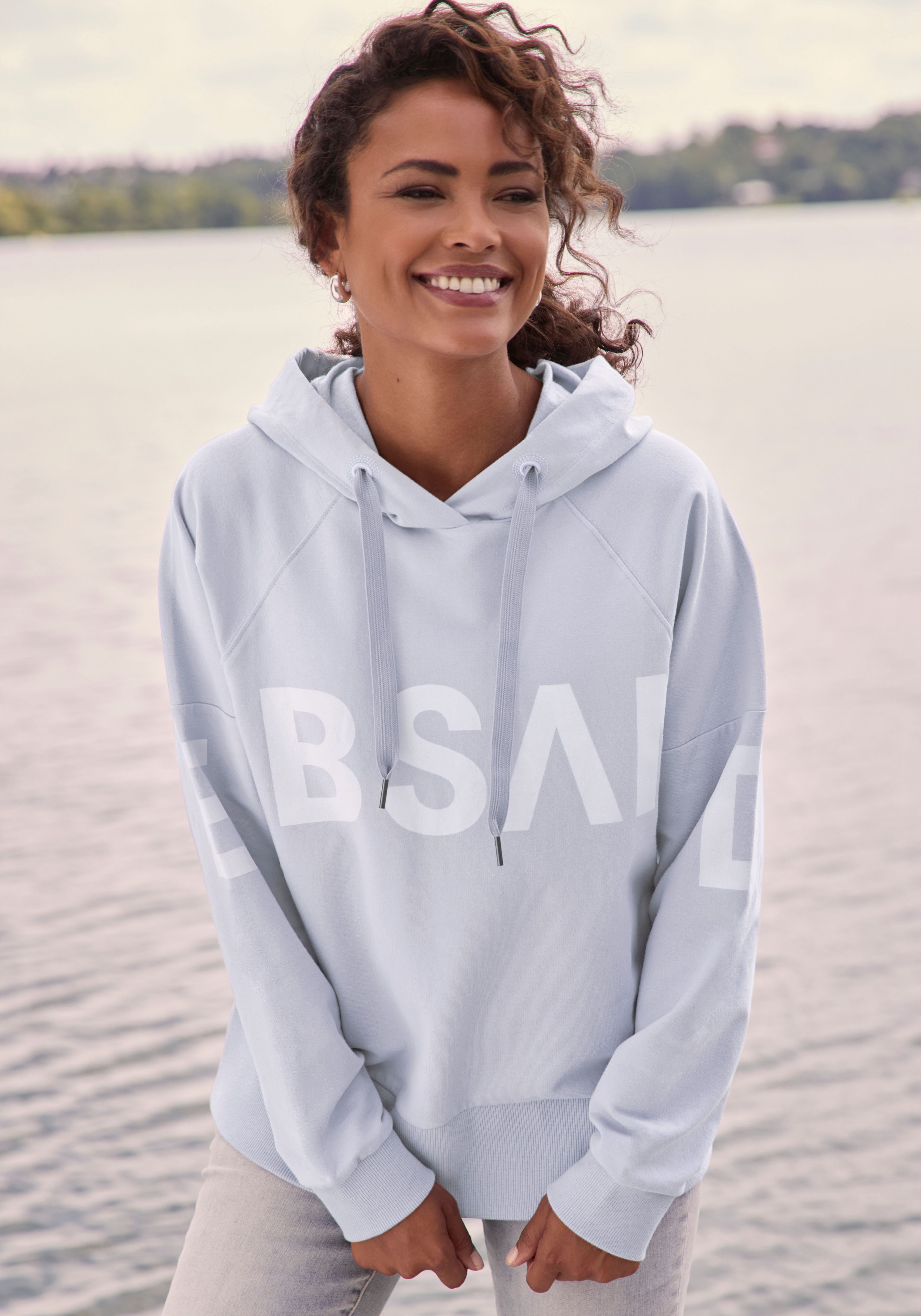 Elbsand Kapuzensweatshirt Seldis mit großem Logodruck vorne, bequemer Hoodie aus Baumwolle