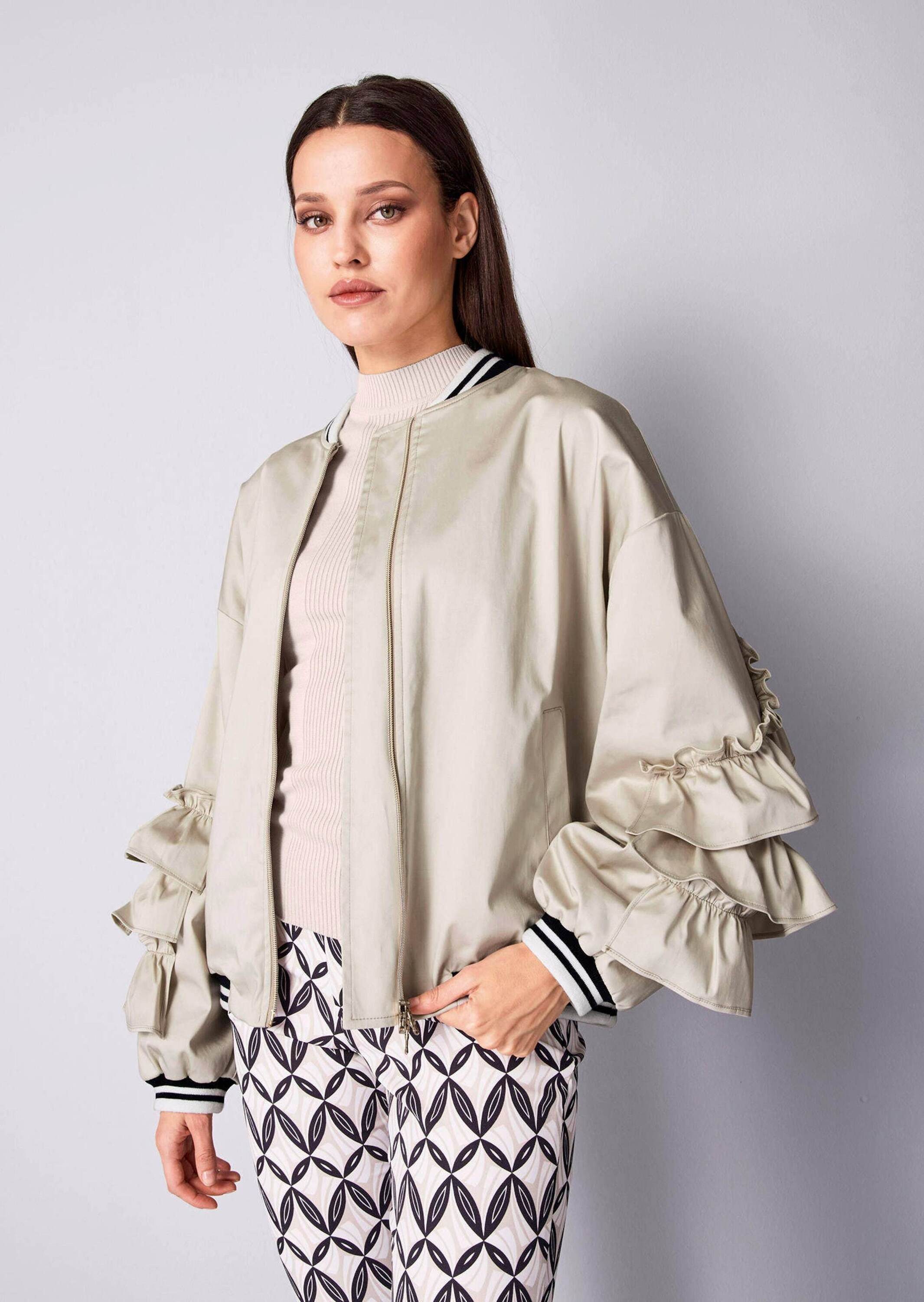 Kurzblazer Blouson mit Rüschen am Arm