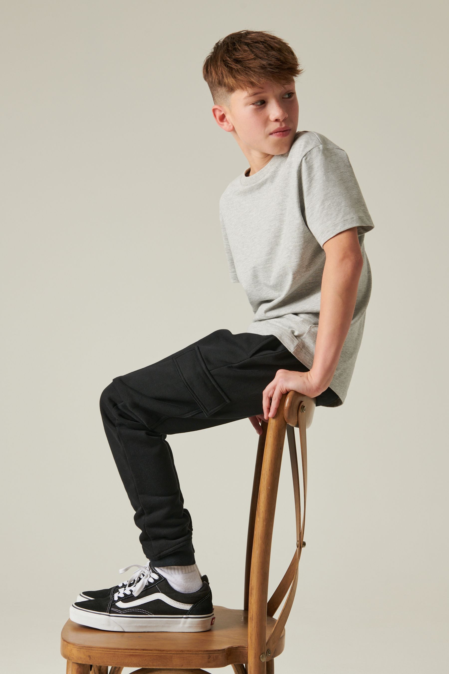 Next Jogginghose Slim Fit Cargo-Jogginghose (1-tlg) – Bild 4 von 5