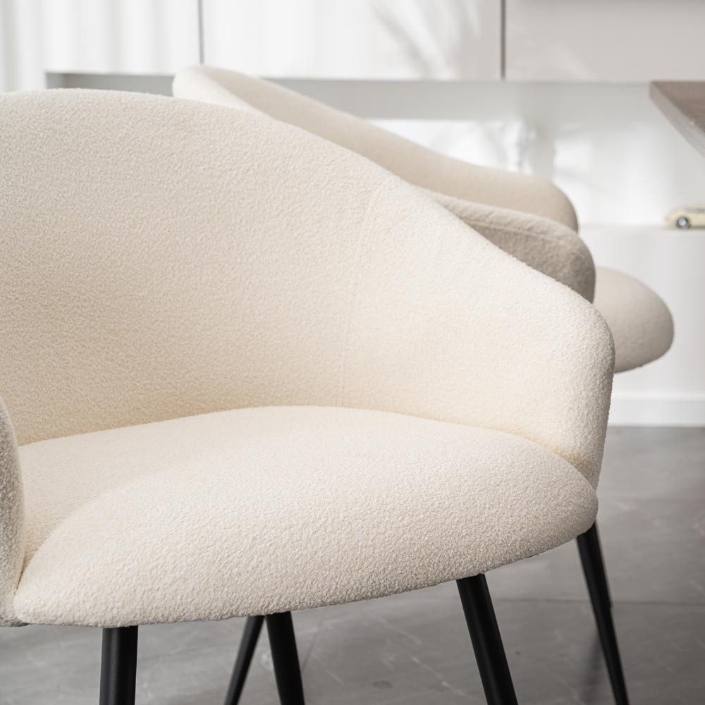 HOME DELUXE Esszimmerstuhl Polsterstuhl CELESTE Bouclé Weiß - Mengenauswahl (1 St), Boucle Stoffbezug, Schminktisch Stuhl, Schreibtischstuhl – Bild 3 von 5