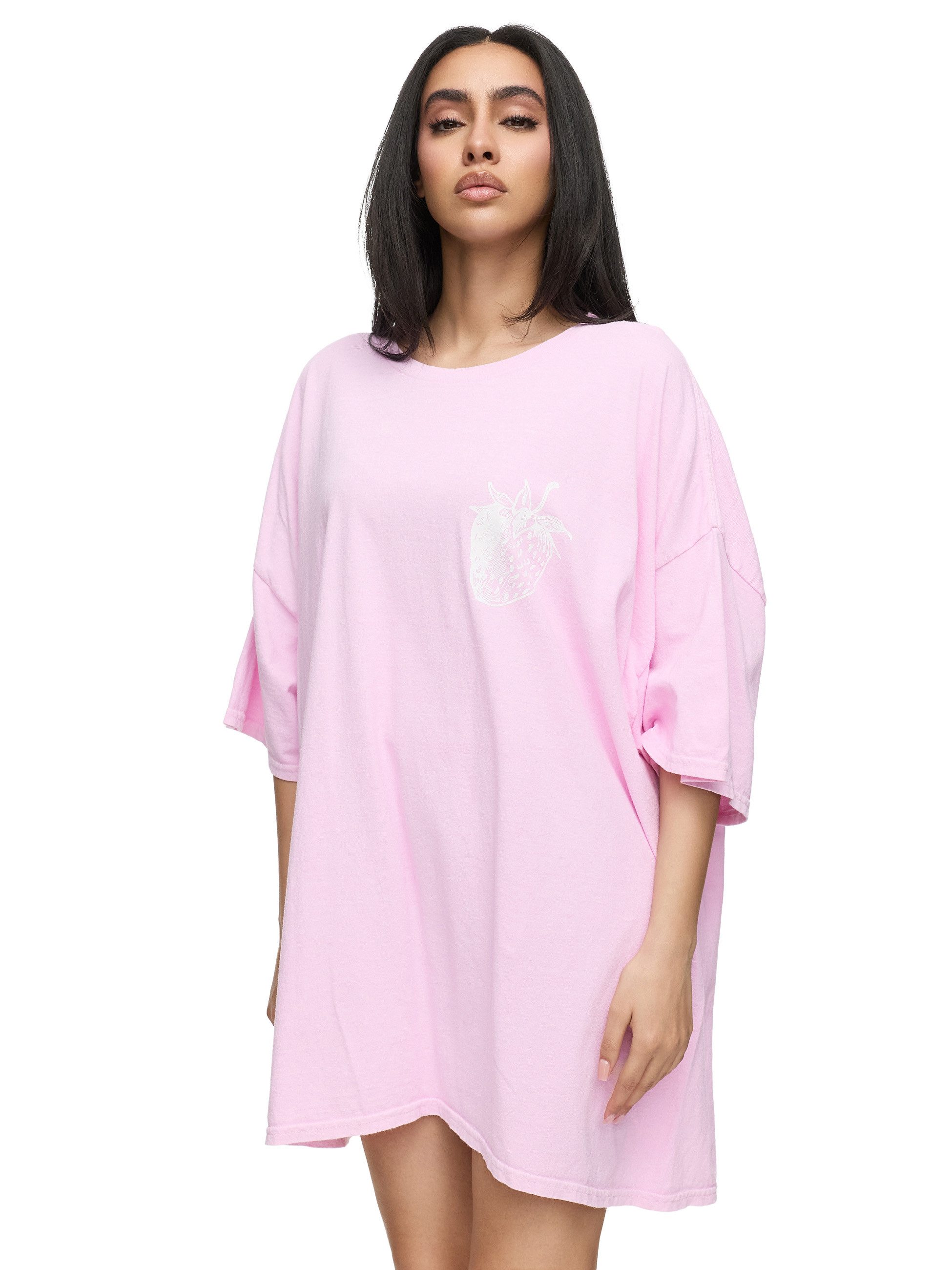 Worldclassca T-Shirt Worldclassca Oversized Print STRAWBERRY günstig online kaufen
