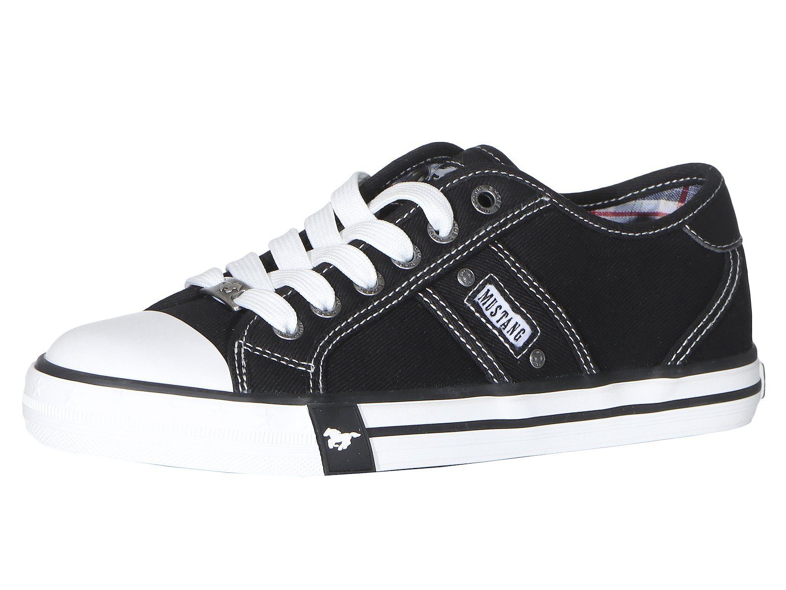 Mustang Shoes Sneaker klassische 6-Loch-Schnürung, leichte Canvas-Sneaker, Schnürschuhe