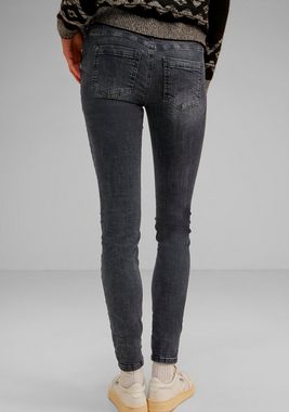 STREET ONE Skinny-fit-Jeans mit schmalem Bein