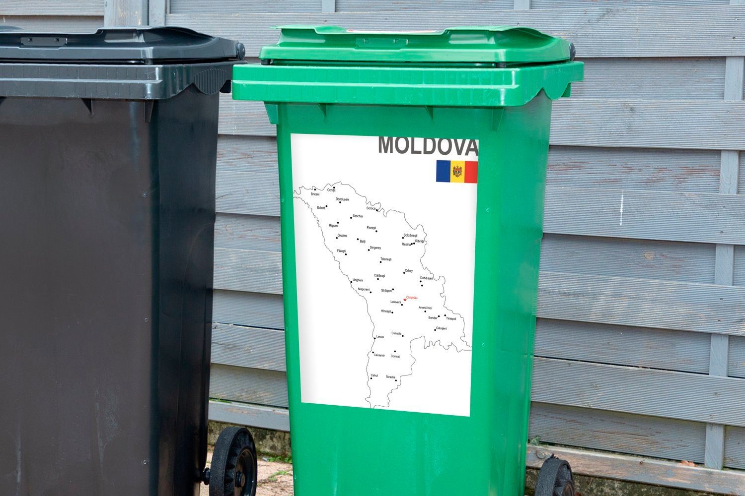 MuchoWow Wandsticker Illustration Abfalbehälter Sticker, Flagge weißen Karte der des St), Mülleimer-aufkleber, Container, Republik einer Moldau mit (1 Mülltonne, der