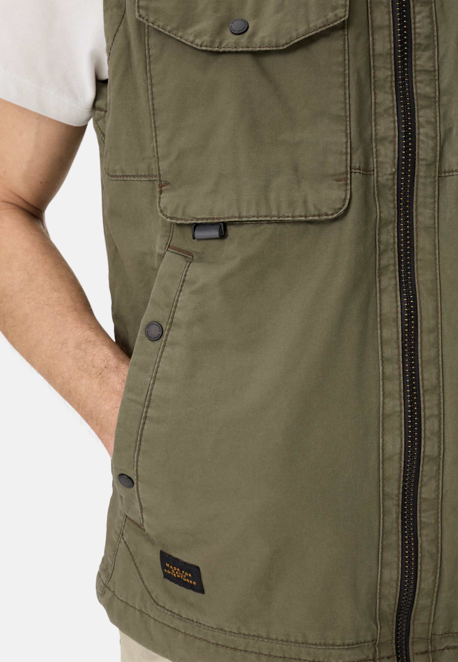 camel active Funktionsweste mit Innentaschen ärmellos Weste_Outdoor-Weste