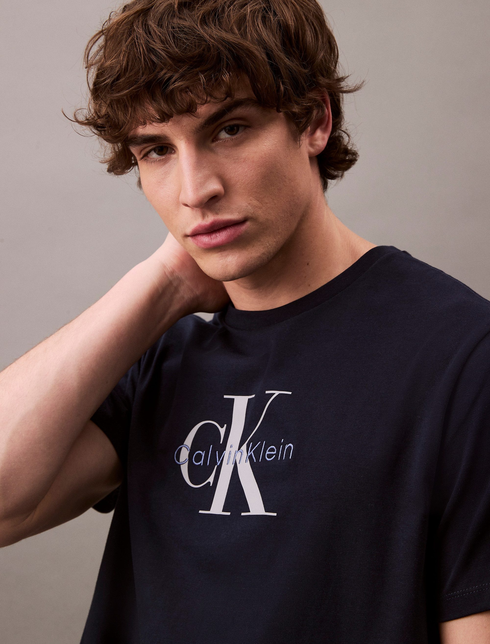 Calvin Klein Jeans T-Shirt SS Hero Monologo Tee 20s Mit Rundhalsausschnitt, günstig online kaufen