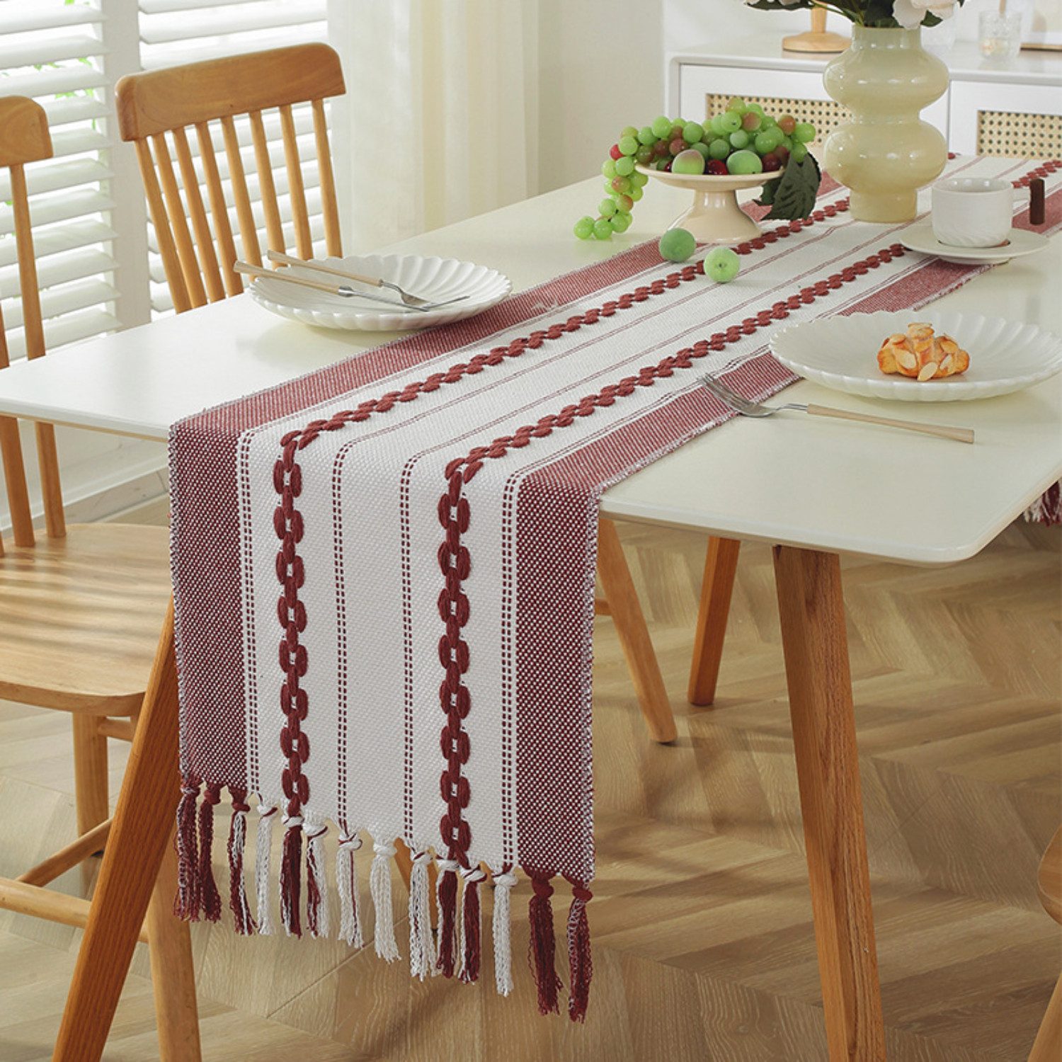 BYSURE Tischläufer (1-tlg), Tischläufer mit 3D-Blumenquaste günstig online kaufen