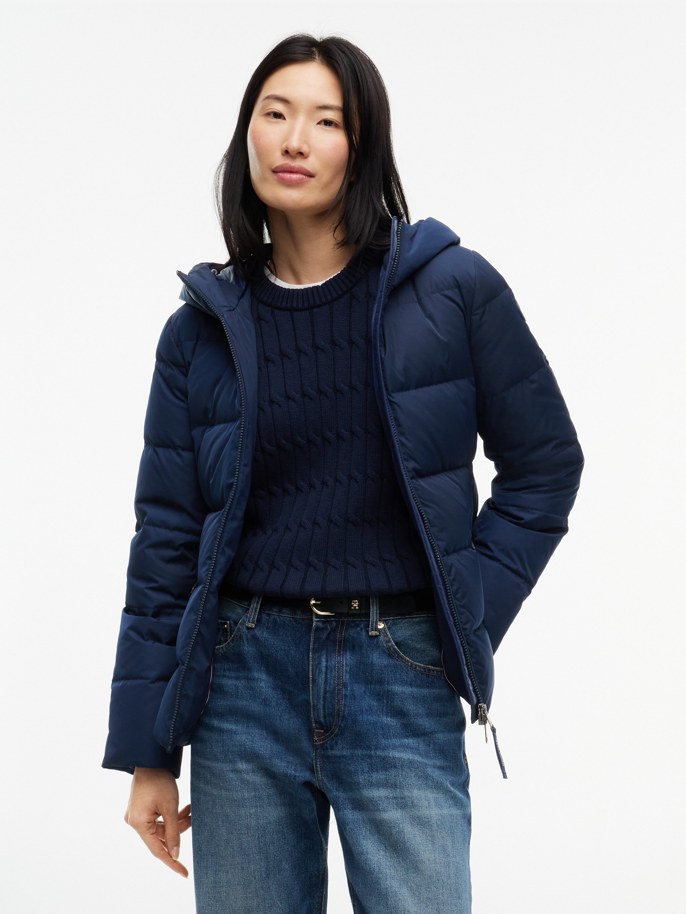 Tommy Hilfiger Steppjacke DOWN BRANDED FITTED JACKET Kunstfaser