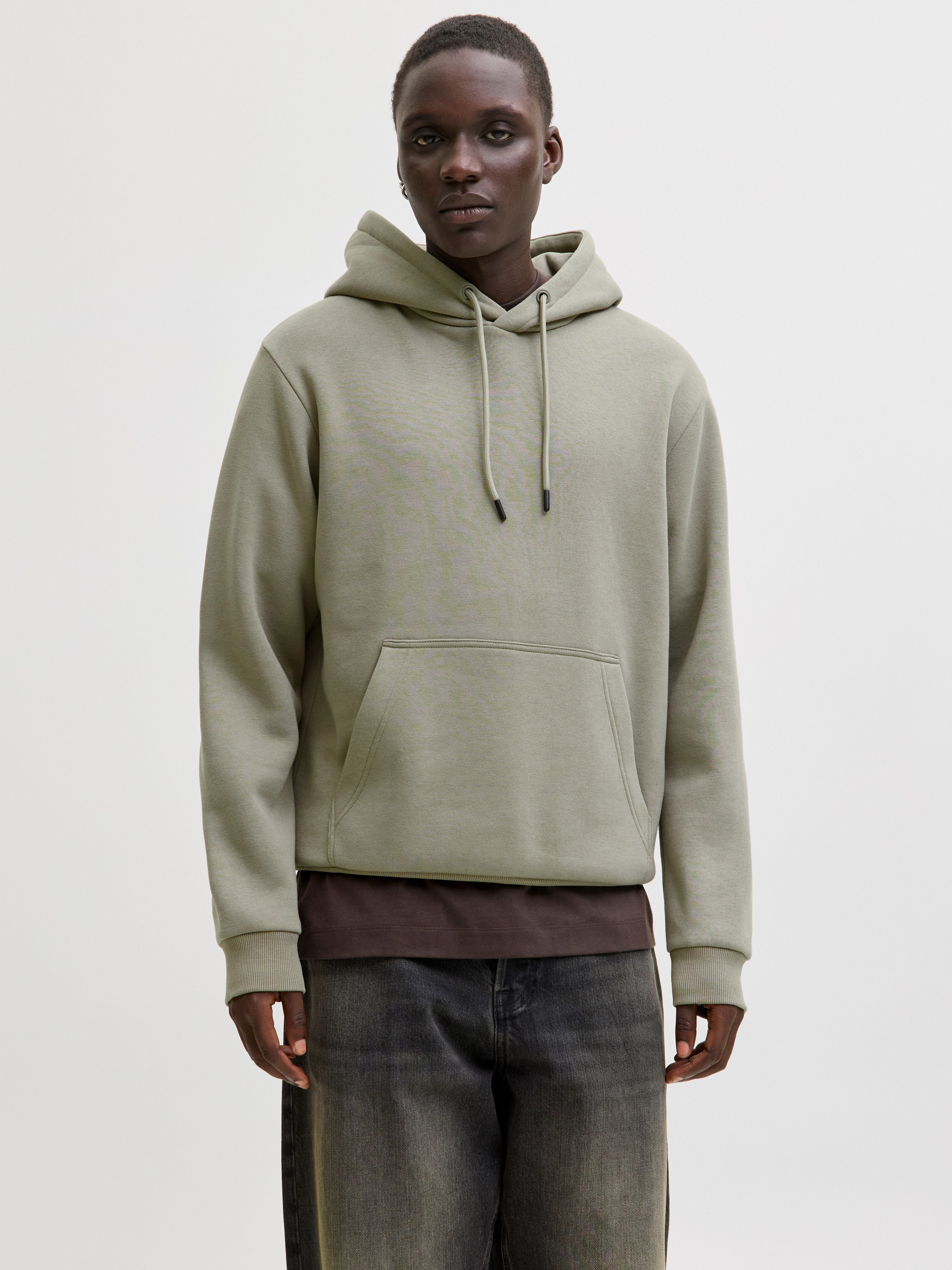 Jack & Jones Kapuzensweatshirt JJEBRADLEY SWEAT HOOD NOOS Materialmix, relaxed fit