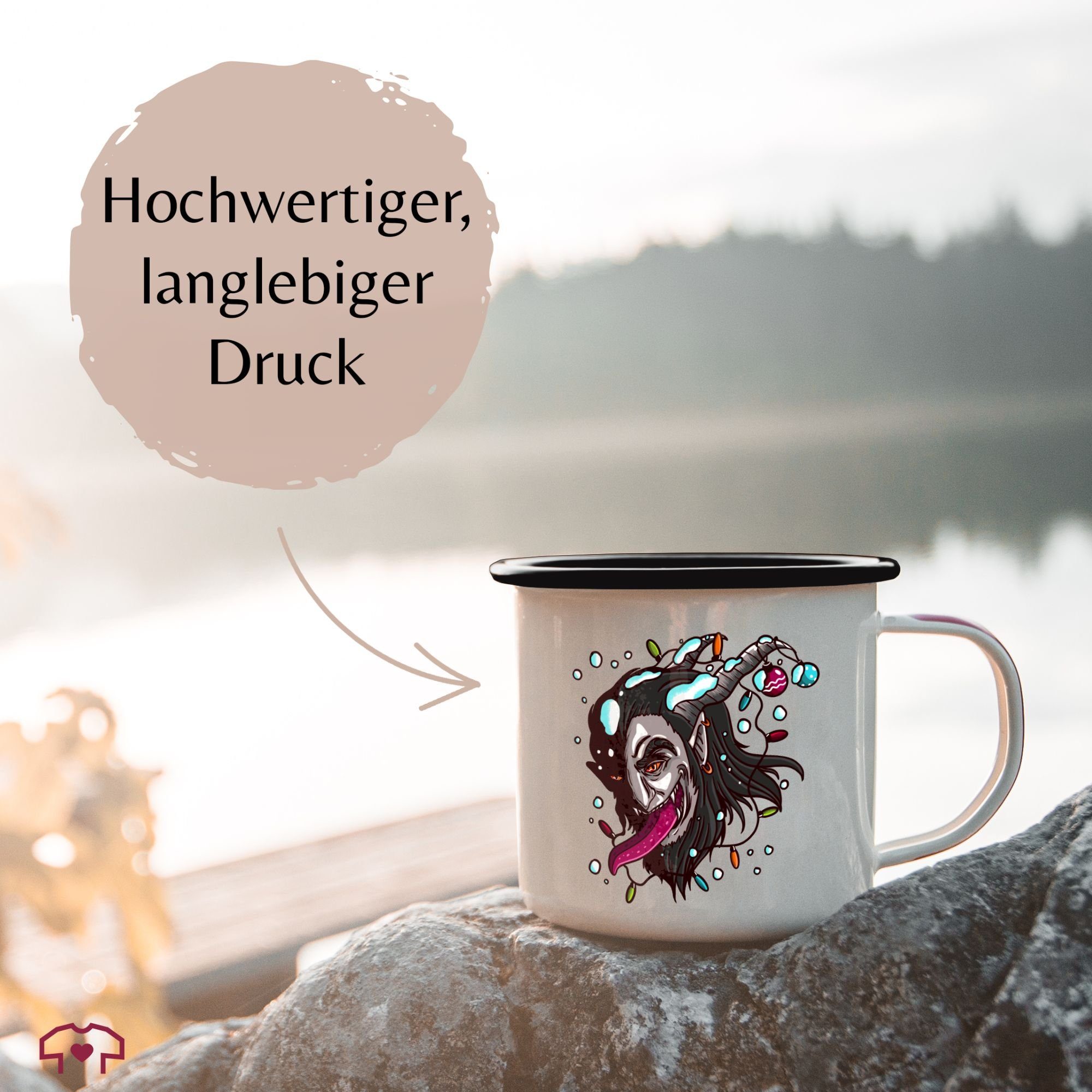 Shirtracer Tasse Krampus mit Weihnachtsdeko, Weiß 1 Stahlblech, Schwarz Weihnachtstasse