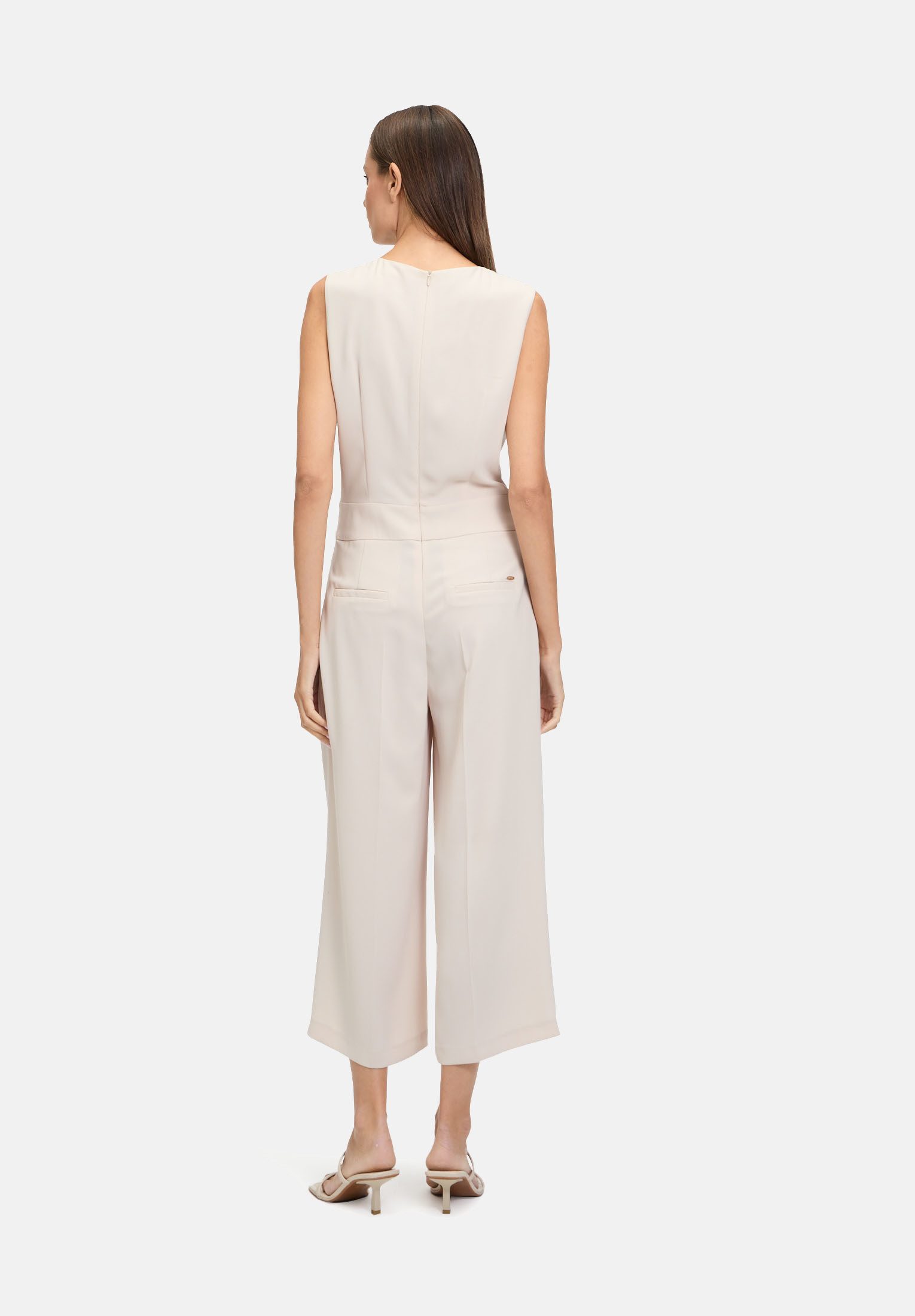 Betty&Co Overall Damen ohne Arm (1-tlg) Falten