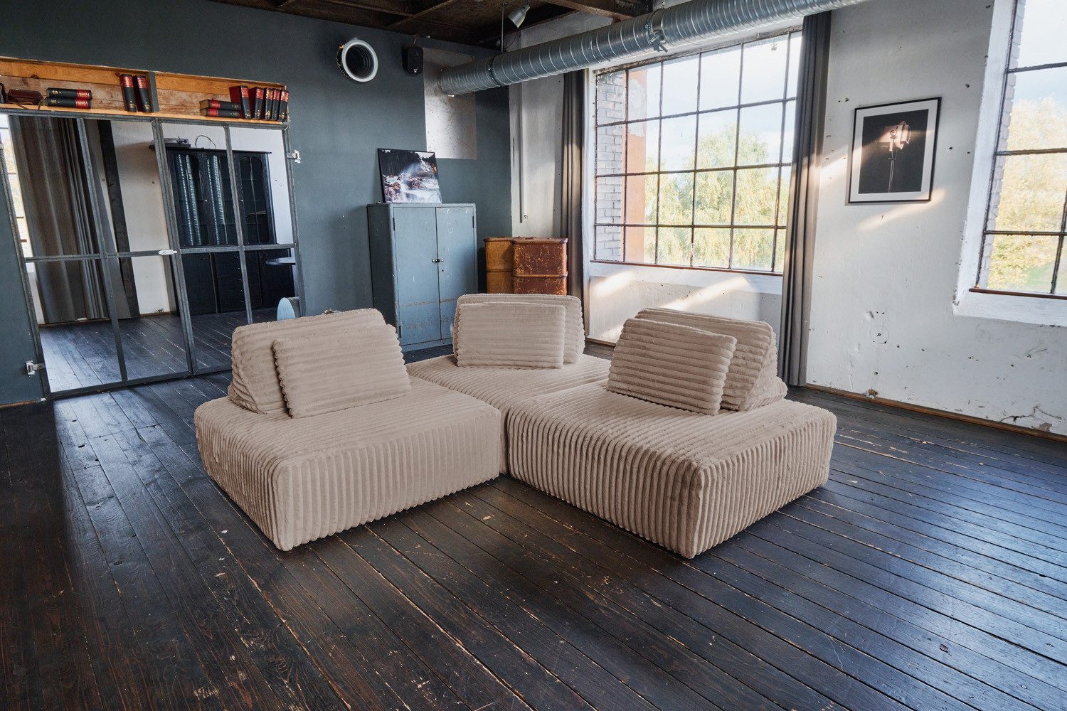 KAWOLA Sofa WIOLO SOFT Cord Sofa - Modular - Komfortabel & Flexibel - Wohnzimmer, Modulsofa. Weicher Breitcord. Abziehbar & vielseitig. 3 Module.