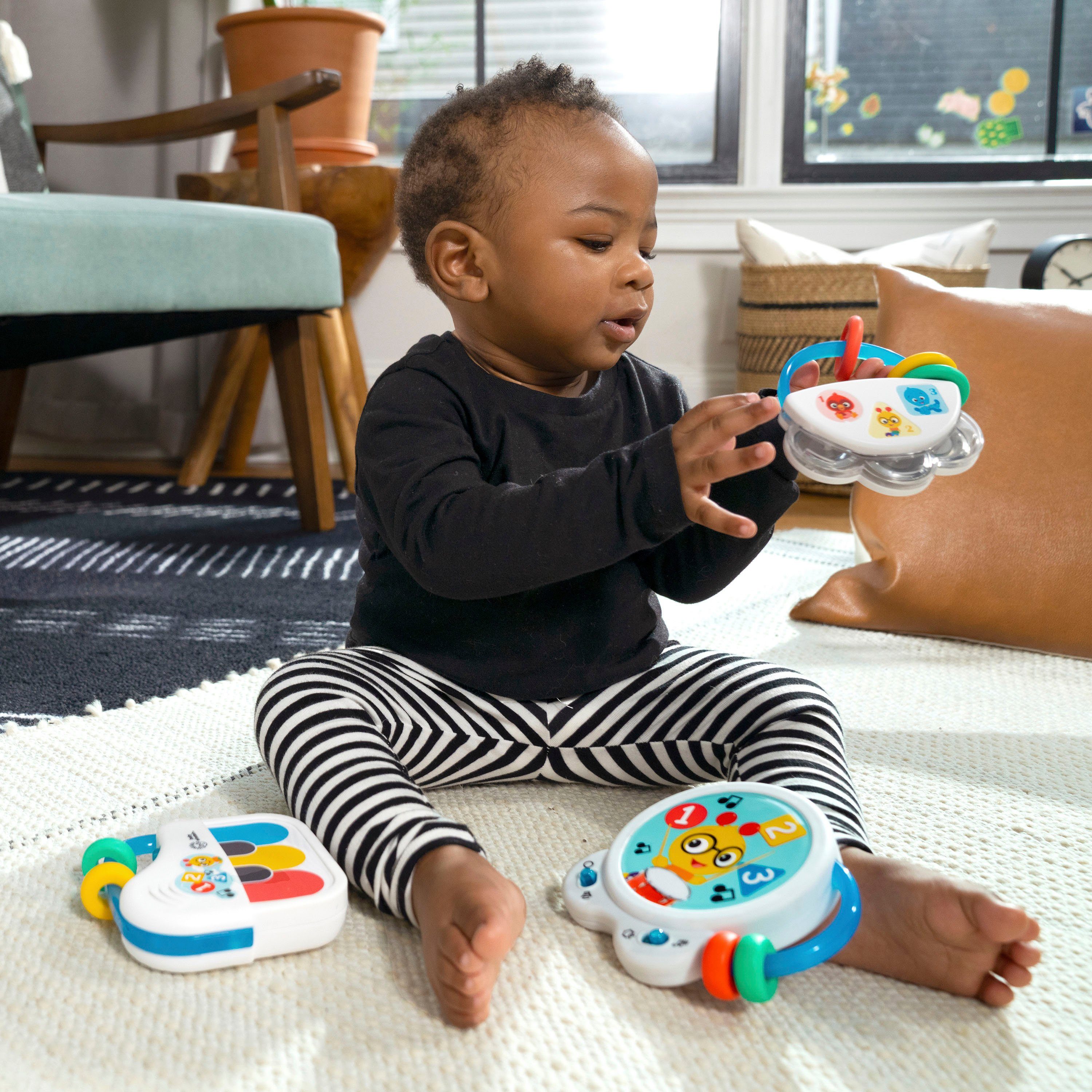 Baby Einstein Spielzeug-Musikinstrument Set Small Symphony, (Set, 3 tlg., bestehend aus Tiny Tambourine™, Tiny Tempo™ u. Petit Piano)