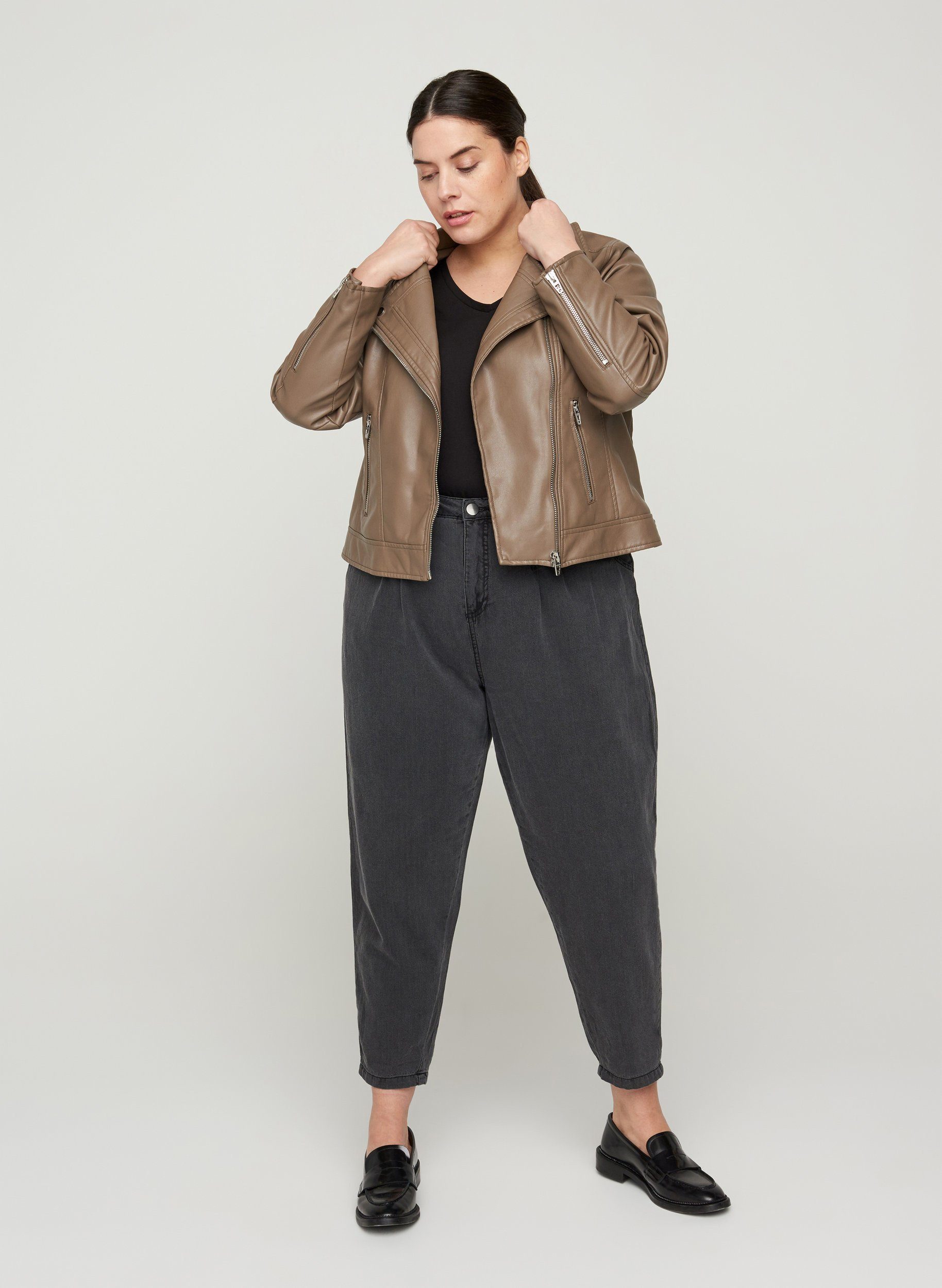 Zizzi Lederimitatjacke Große Größen Damen Jacke mit Reißverschluss, Kragen  und Taschen online kaufen | OTTO
