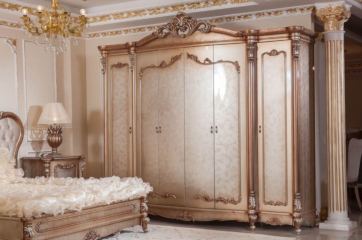 & Türen - - mit / Kupferfarben Silber Casa Prunkvoller Barock - Kleiderschrank Prunkvoll Hotel Edel Schlafzimmer 6 Möbel Massivholz Schlafzimmerschrank Kleiderschrank Luxus Barock & Padrino