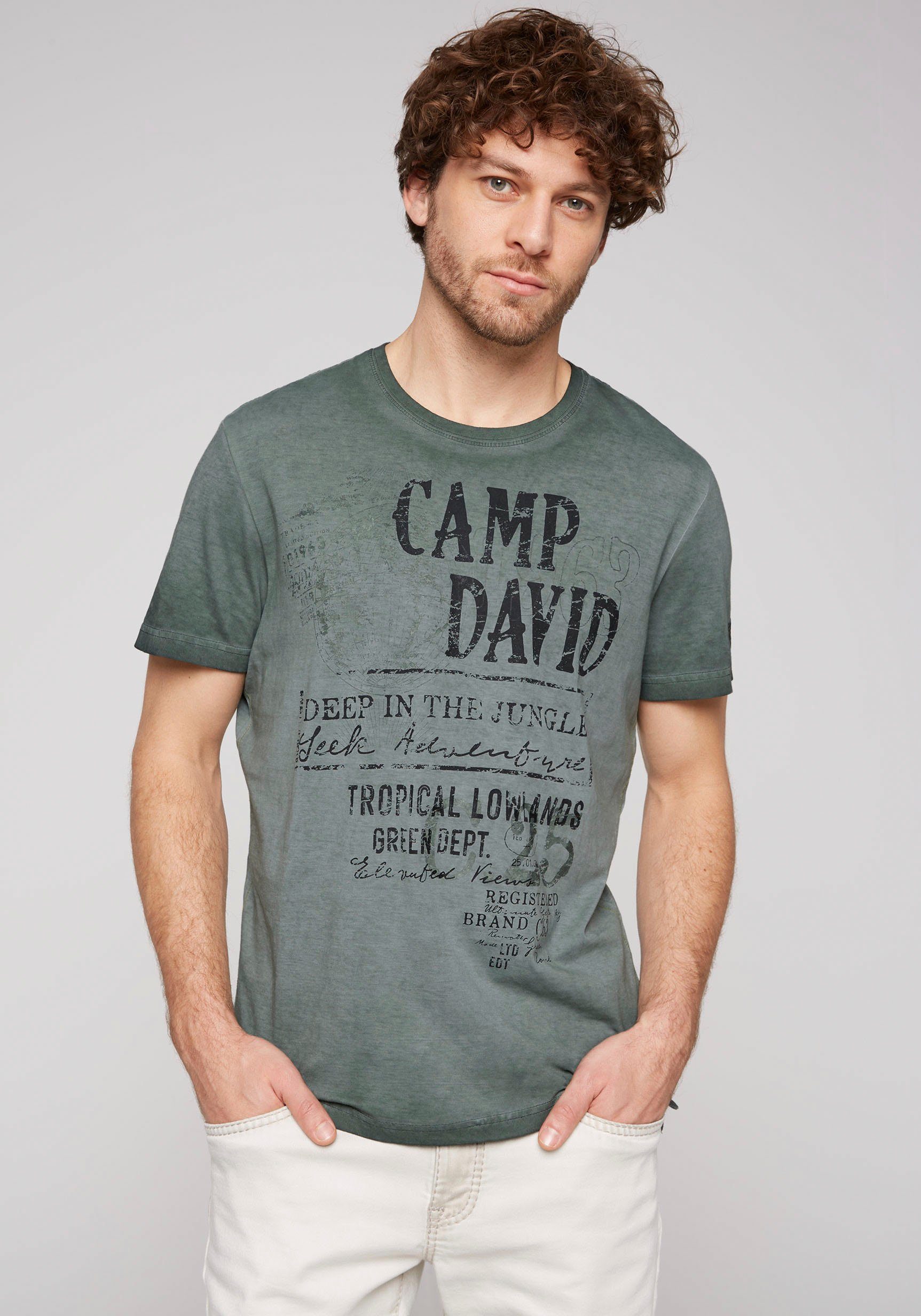 CAMP DAVID T-Shirt Seitenschlitzen shadow mit green