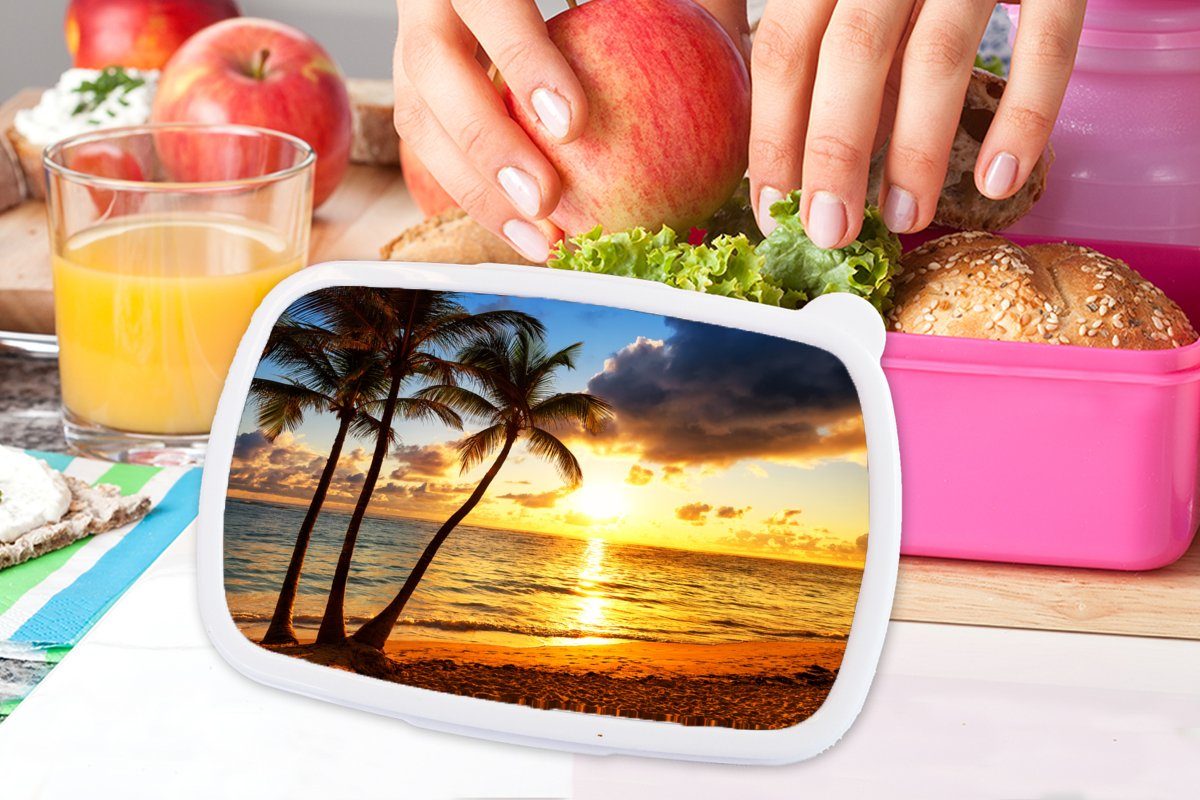 MuchoWow Lunchbox Brotbox - Palme - Erwachsene, Kunststoff, - Kinder, Meer, (2-tlg), Brotdose Mädchen, Sonnenuntergang für - Kunststoff Horizont rosa Strand Snackbox