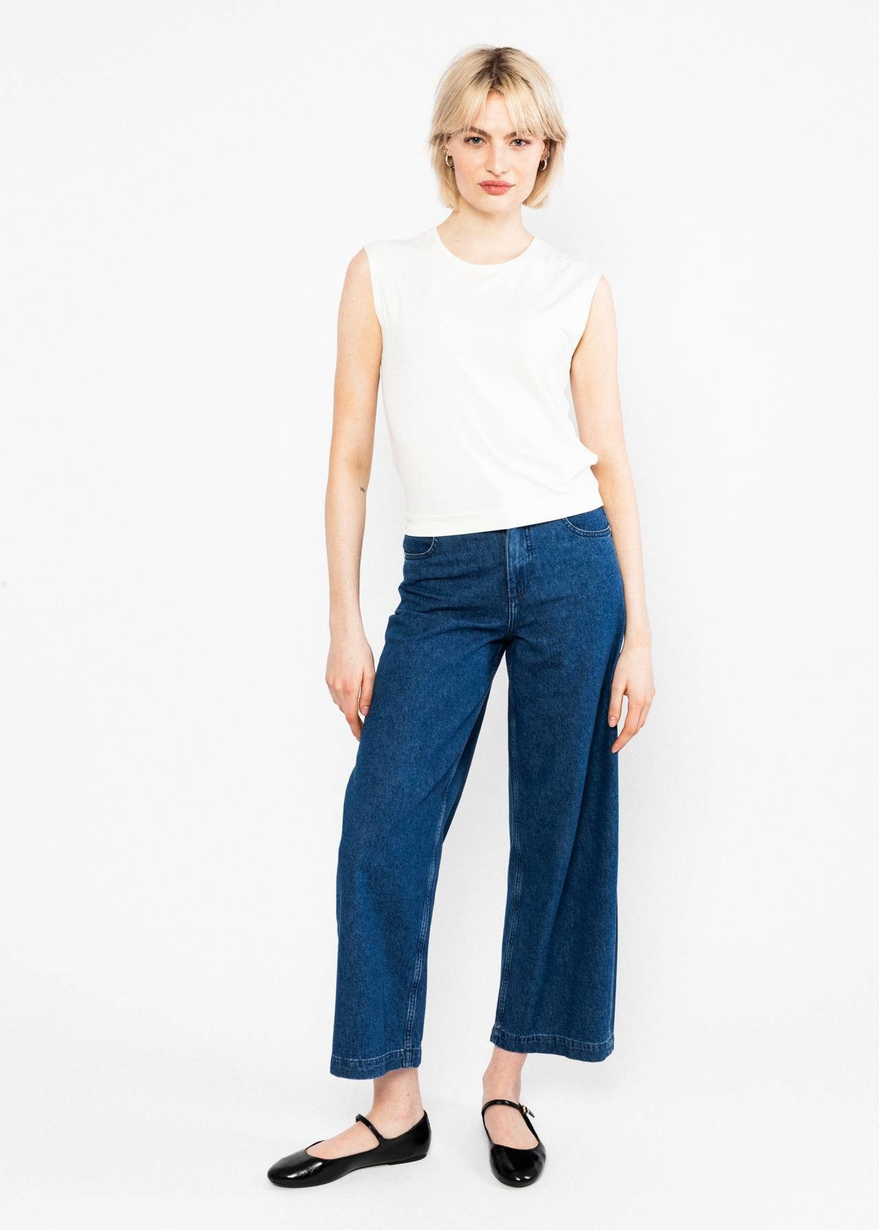 Blutsgeschwister Shirttop - Top Tiny Crew - Damen Top - ärmelloses Shirt - bequemes Jersey Top