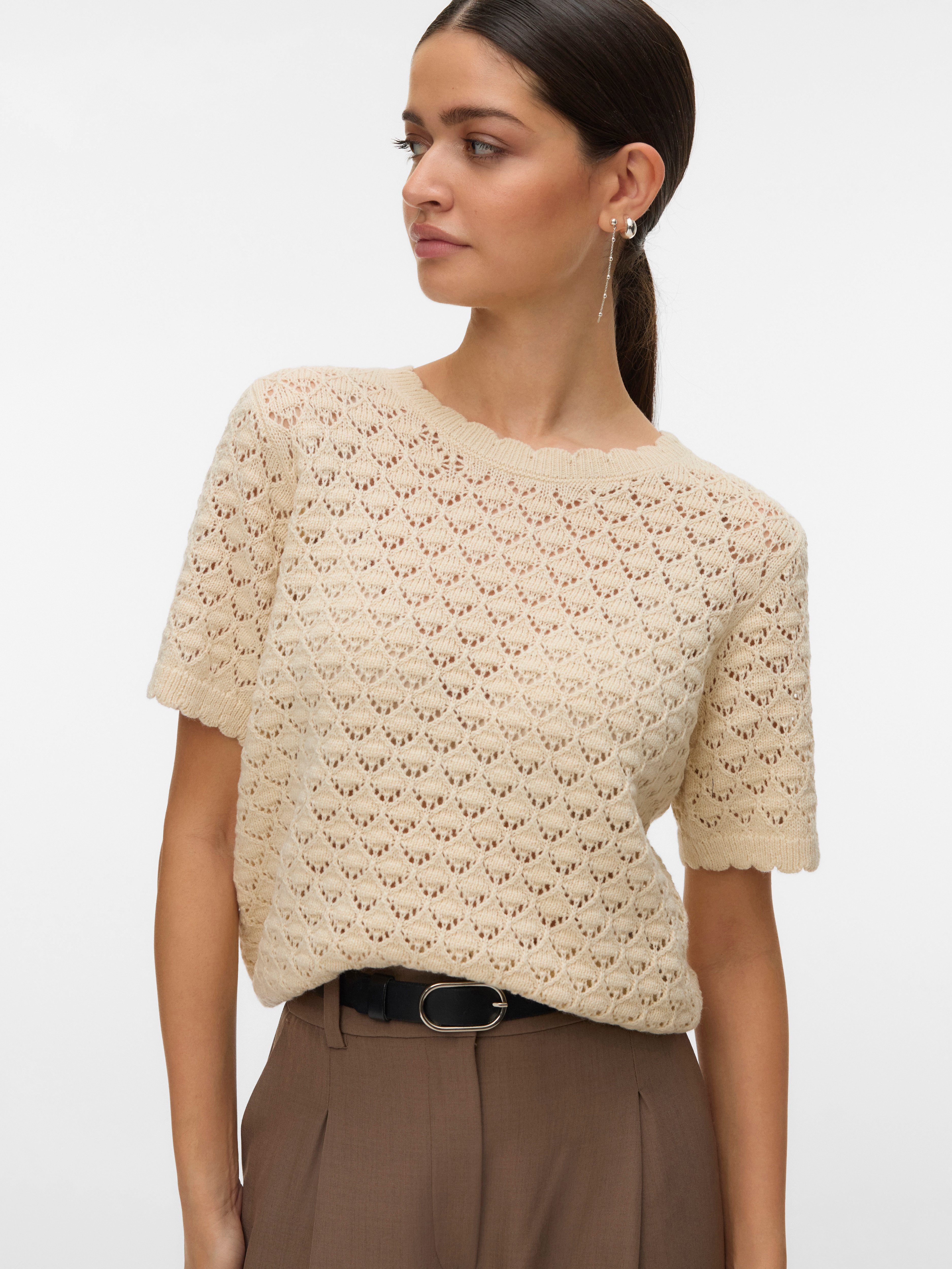 Vero Moda Stricktop VMJAQUELINE SS O-NECK TOP BOO mit zartem Muster