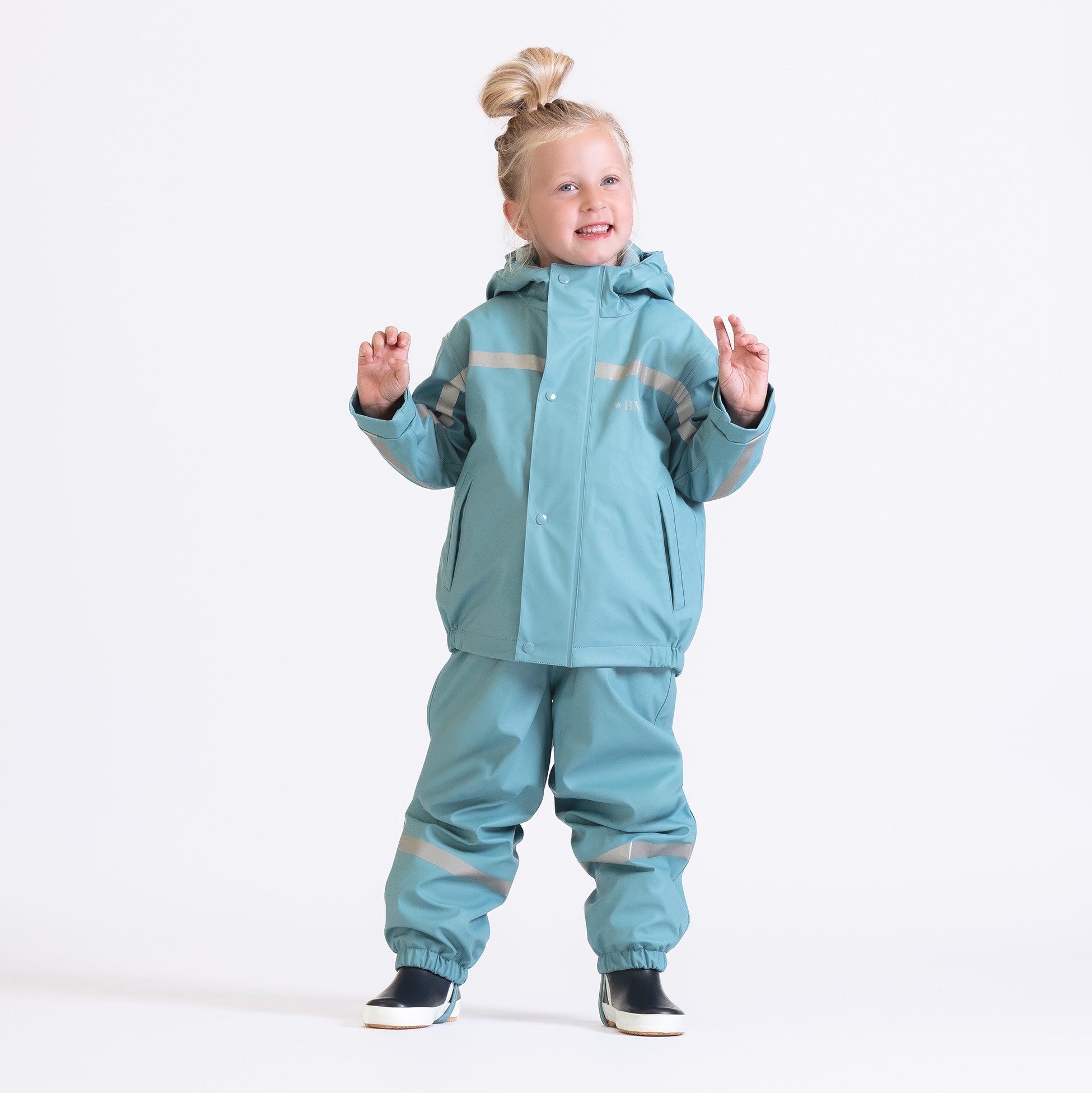 Allwetterjacke gefütterte Kinderregen- und Matschjacke