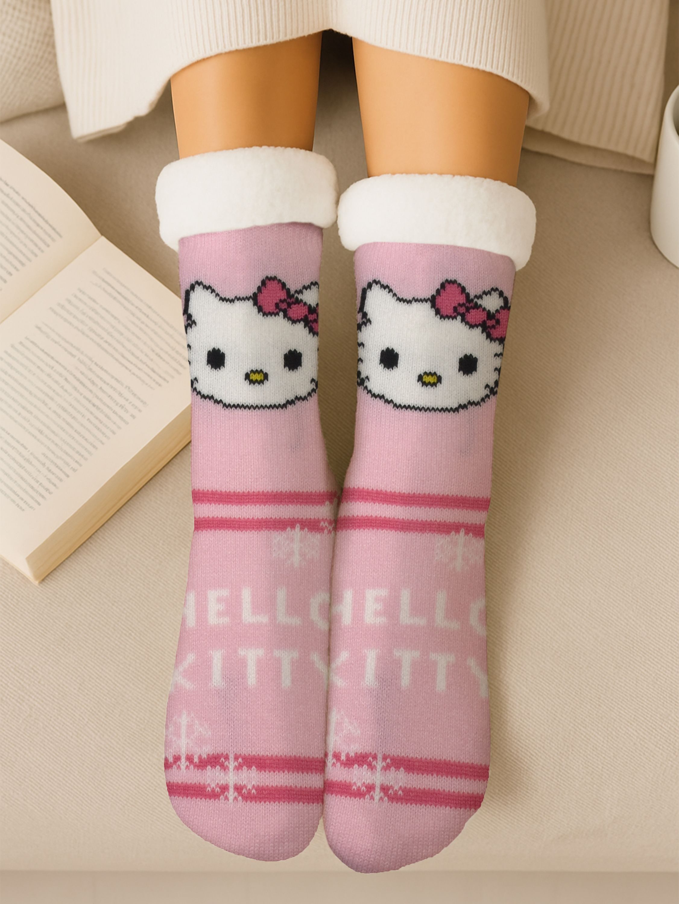 United Labels® Haussocken Hello Kitty Hüttensocken Haussocken Kuschelsocken Socken