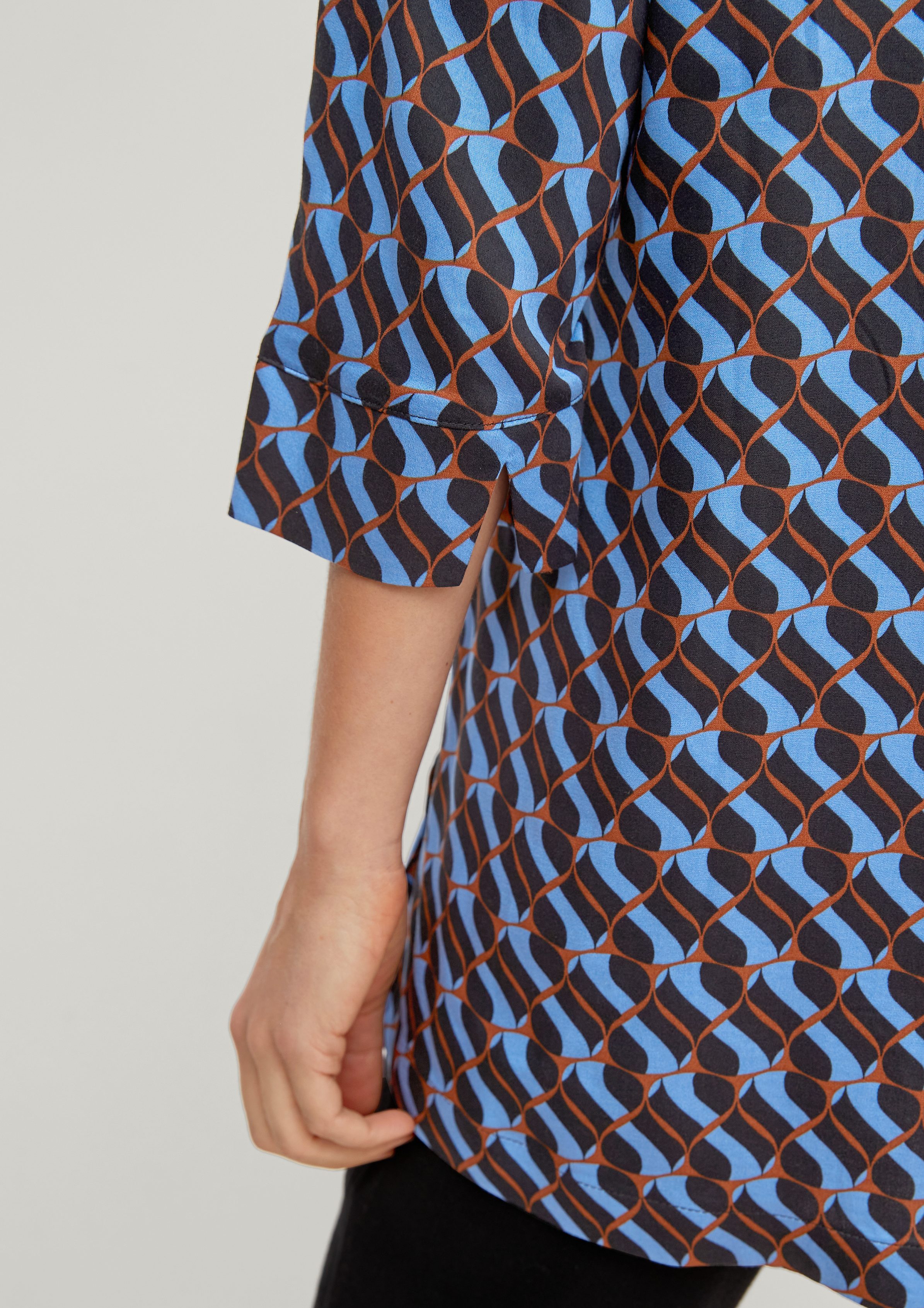 Comma 3/4-Arm-Shirt Bluse mit paisley black V-Ausschnitt AOP